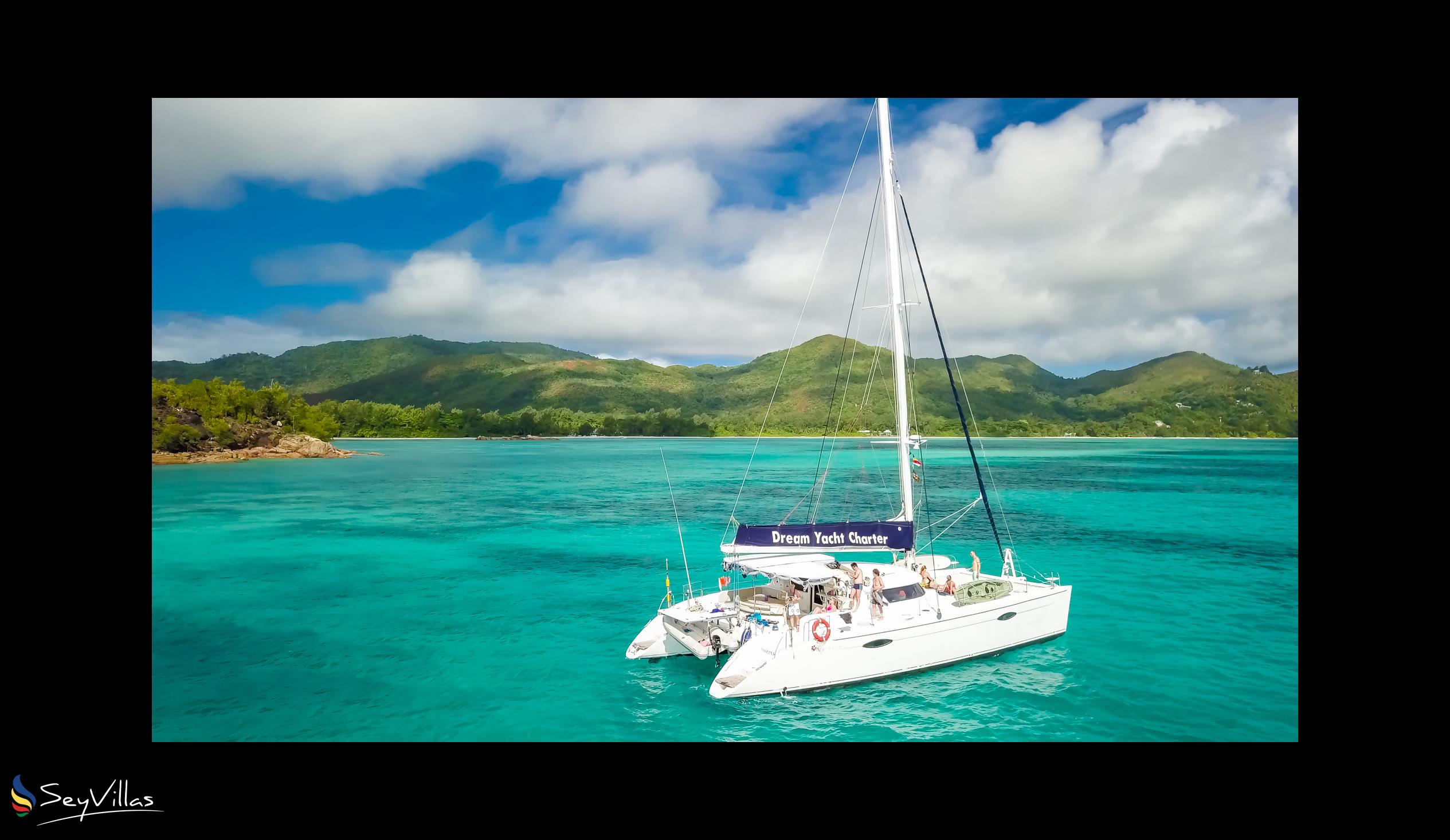 Foto 1: Dream Yacht Silhouette Dream - Aussenbereich - Seychellen (Seychellen)