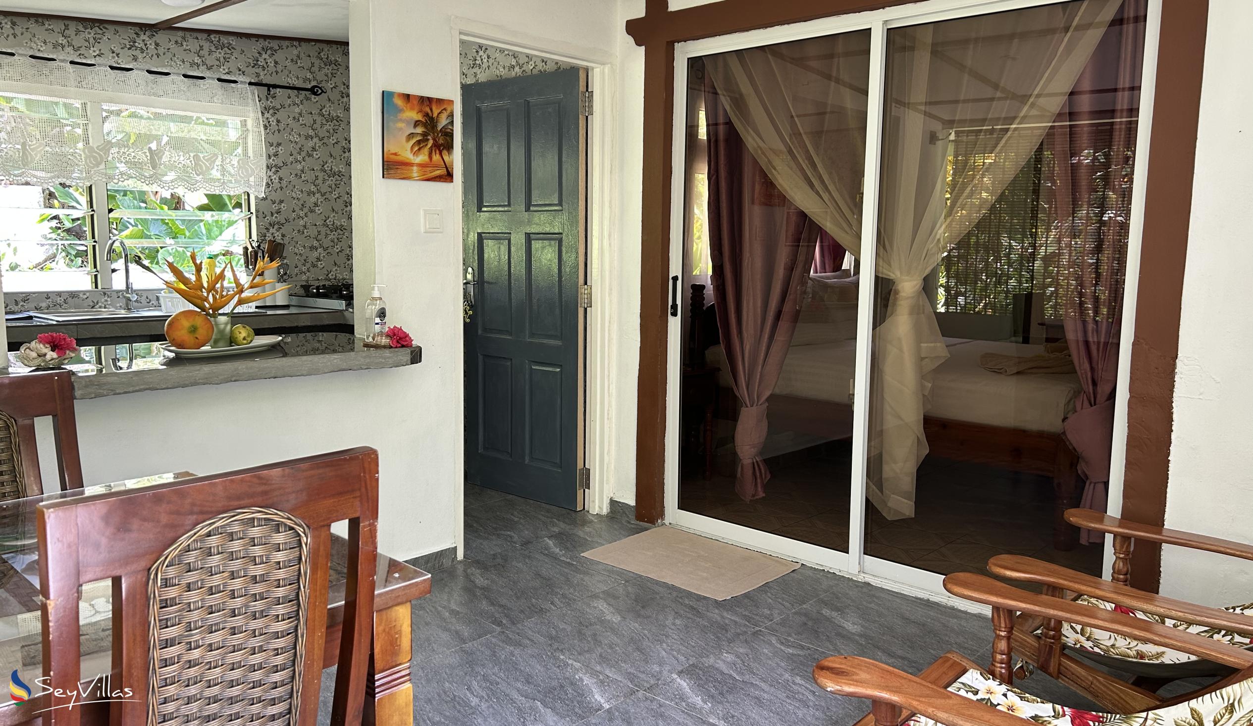 Foto 33: Dan Zoranz Self Catering Guest House - Mandarin Studio - La Digue (Seychelles)