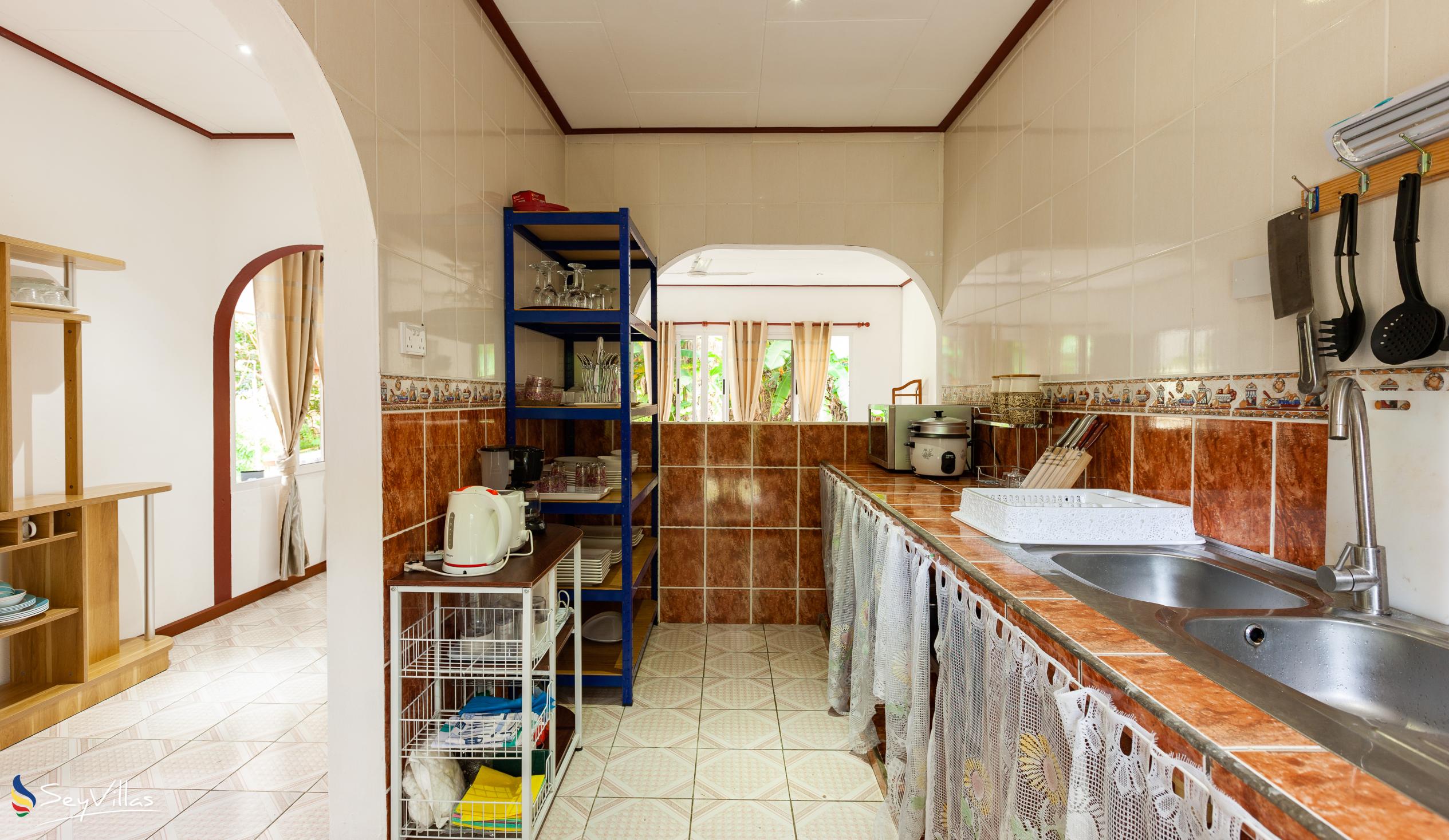 Photo 45: Dan Zoranz Self Catering Guest House - Ponplemous Studio - La Digue (Seychelles)