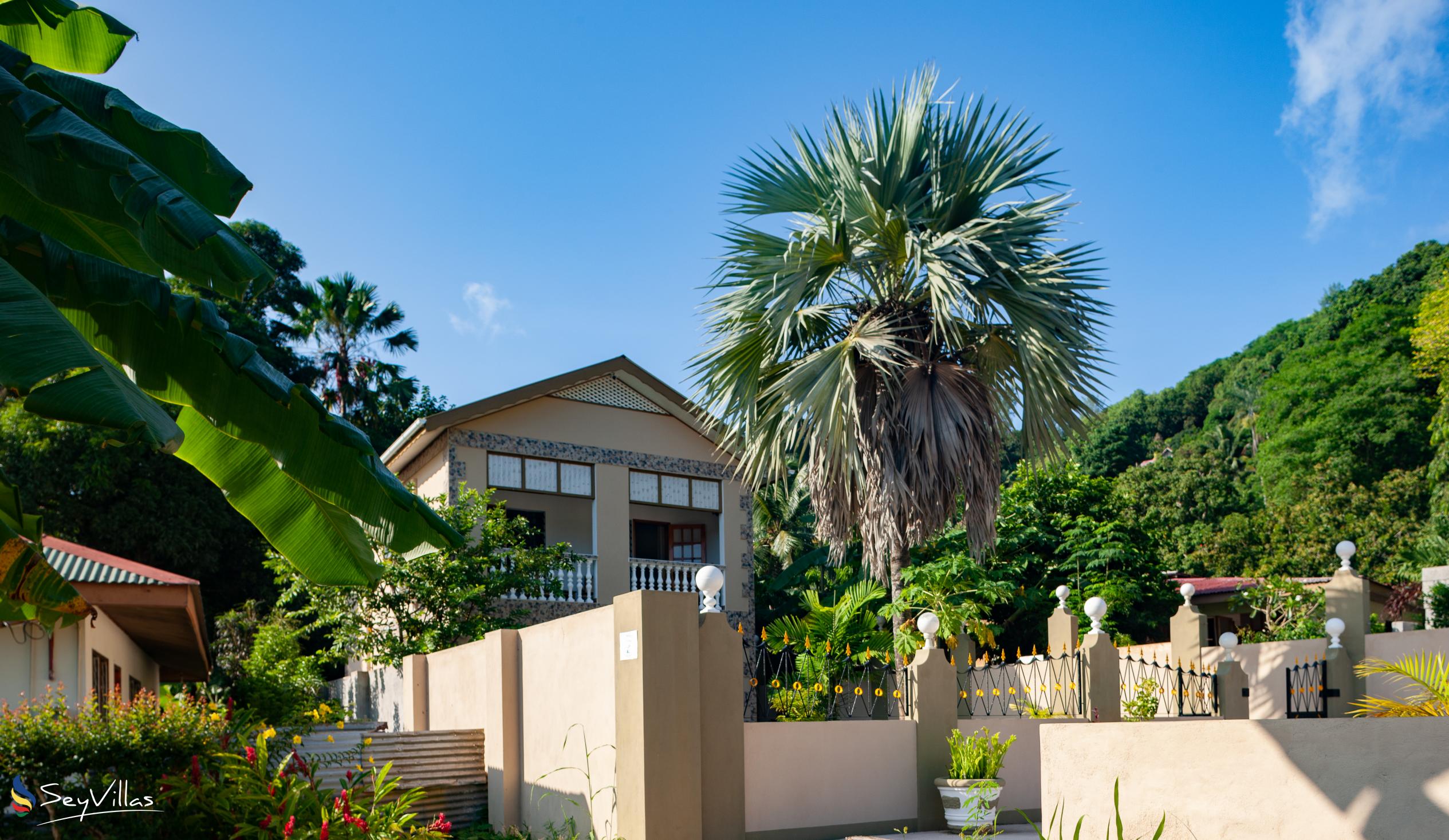 Foto 6: La Residence d'Almee - Aussenbereich - Praslin (Seychellen)