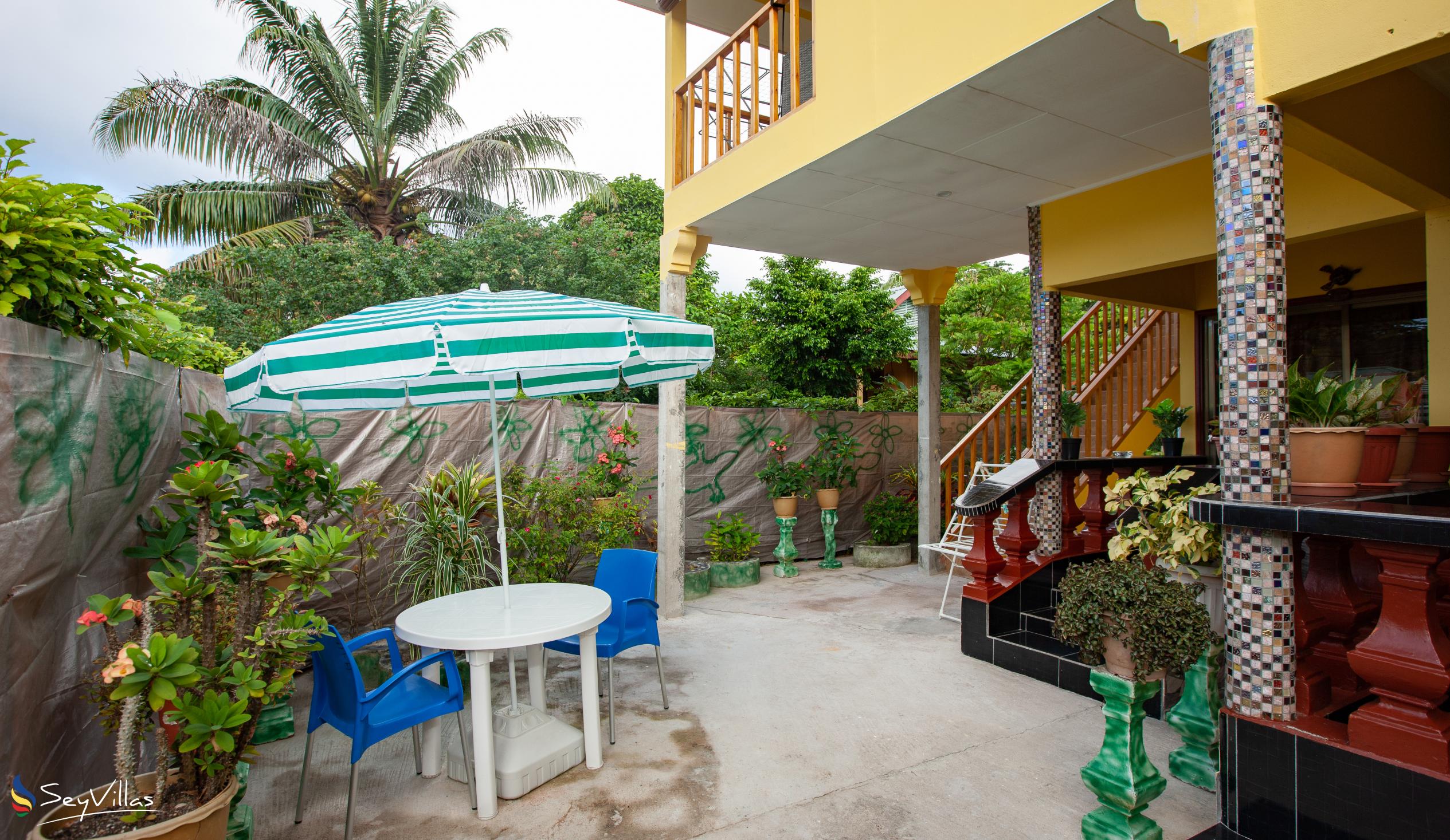 Photo 13: Dream Holiday Self Catering - Outdoor area - La Digue (Seychelles)