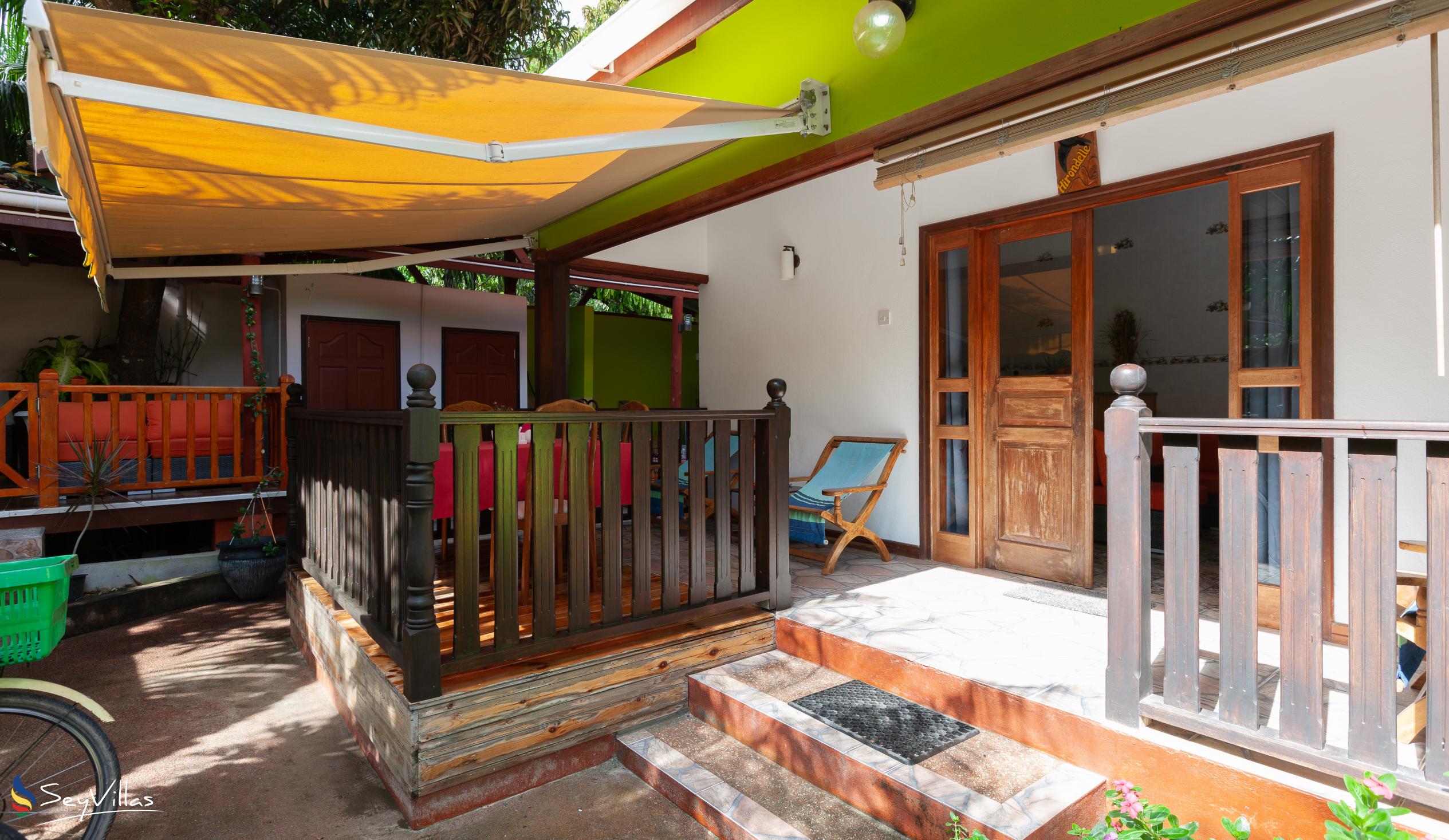 Photo 19: Chloe's Cottage - Outdoor area - La Digue (Seychelles)