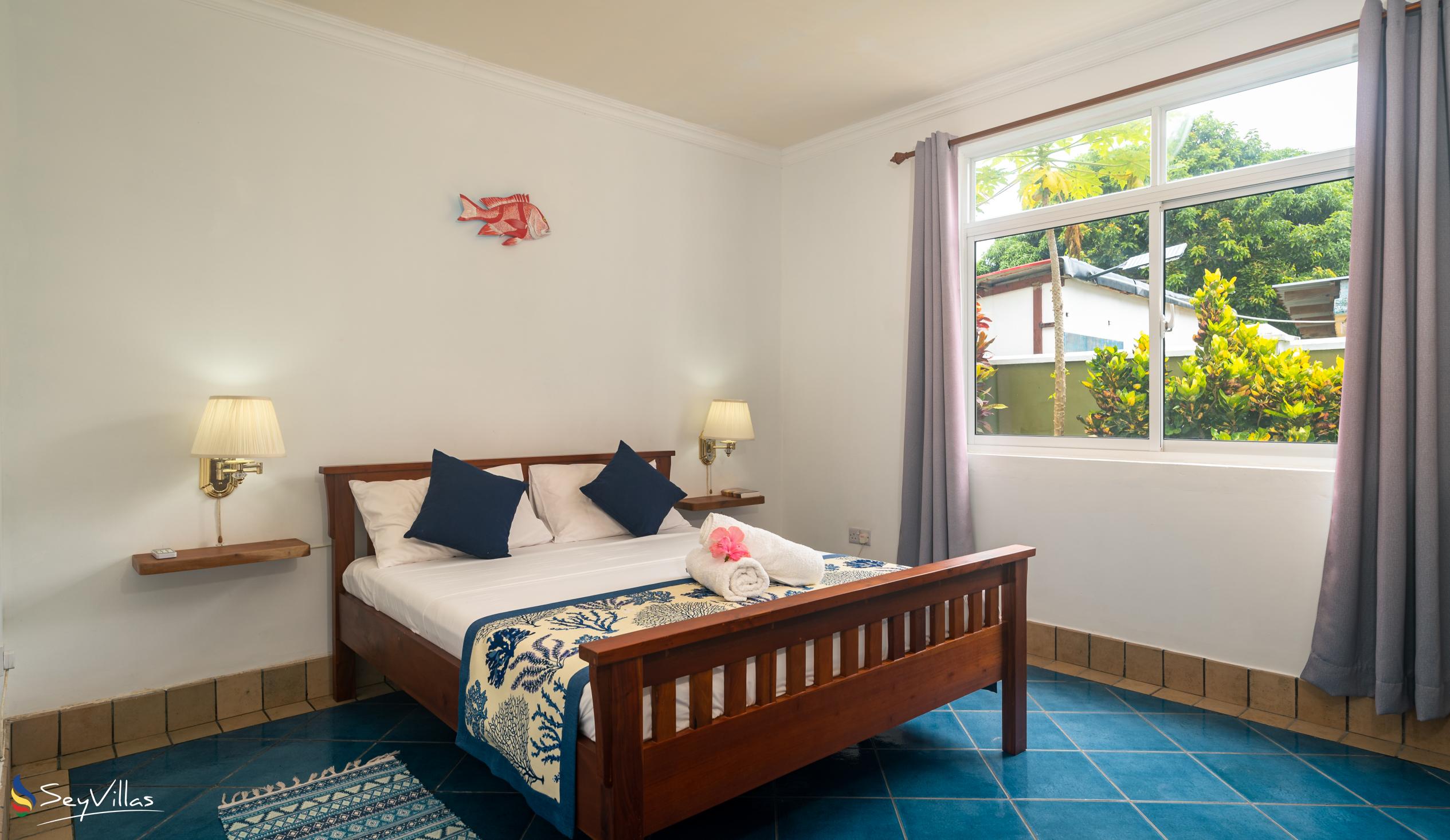 Foto 88: 340 Degrees Mountain View Apartments - Standard-Doppelzimmer mit Gartenblick - Mahé (Seychellen)