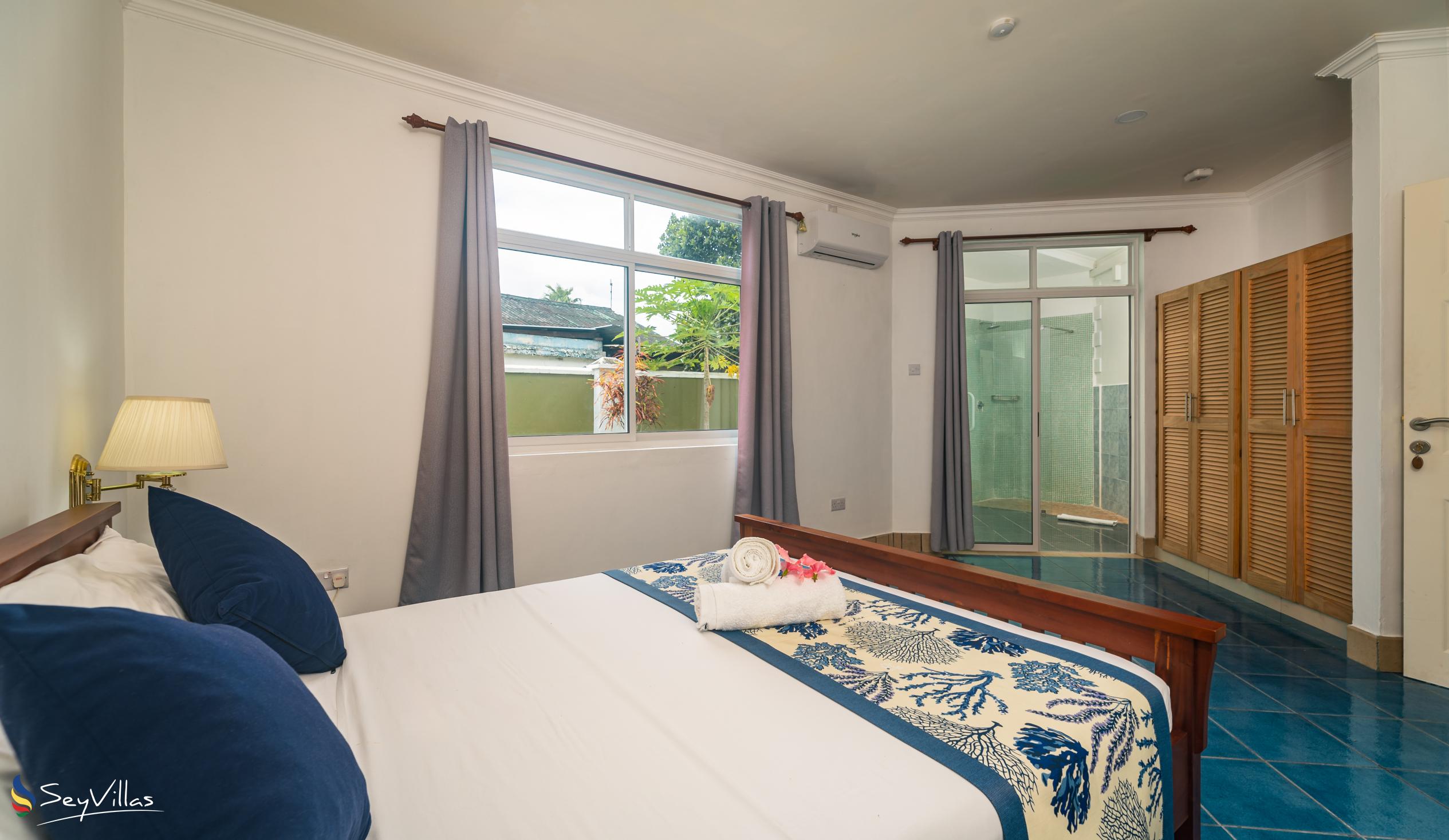 Foto 90: 340 Degrees Mountain View Apartments - Camera Matrimoniale Standard con Vista sul Giardin - Mahé (Seychelles)