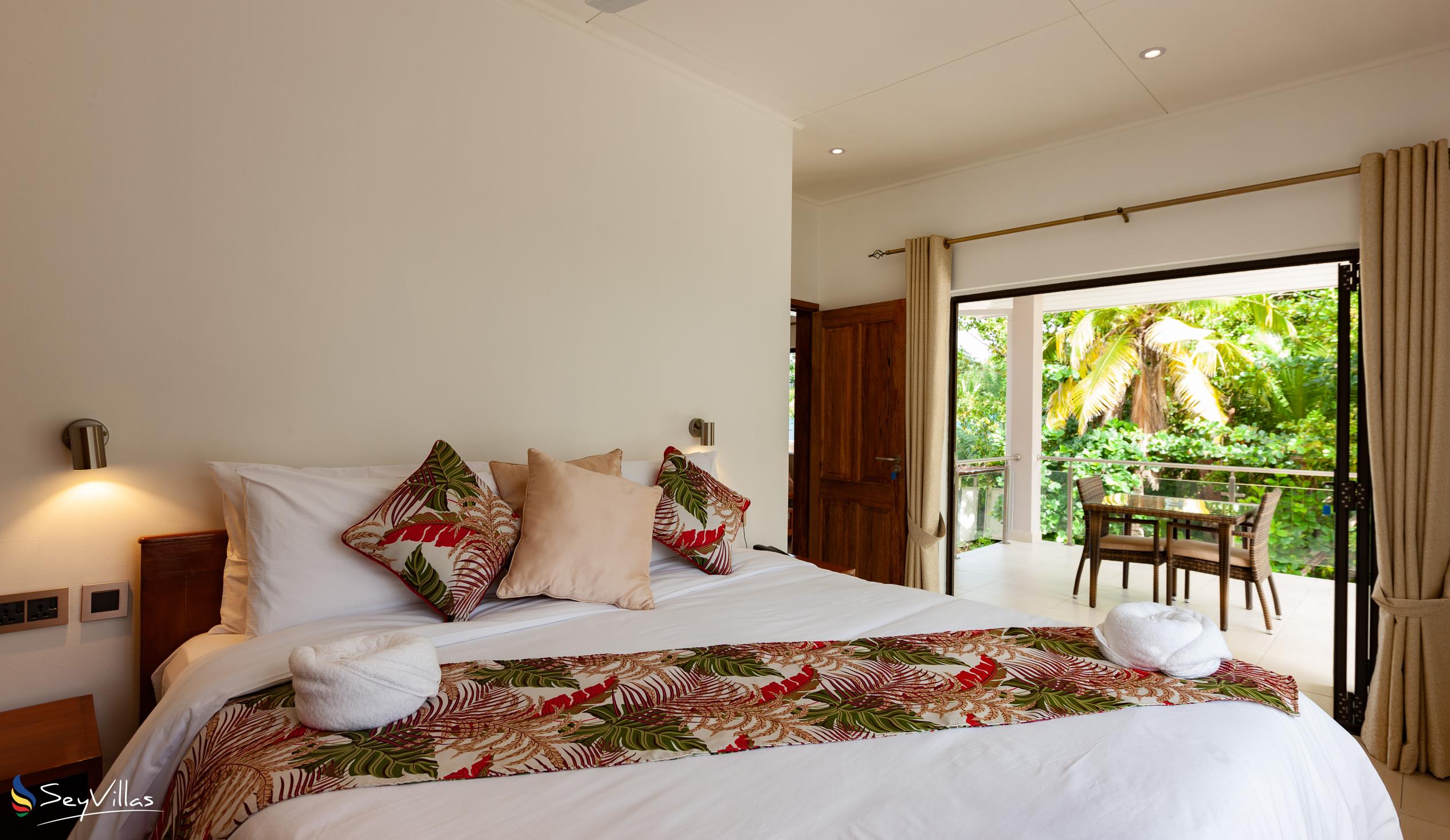 Foto 25: Palm Holiday Apartments - Appartement im Obergeschoss - Praslin (Seychellen)