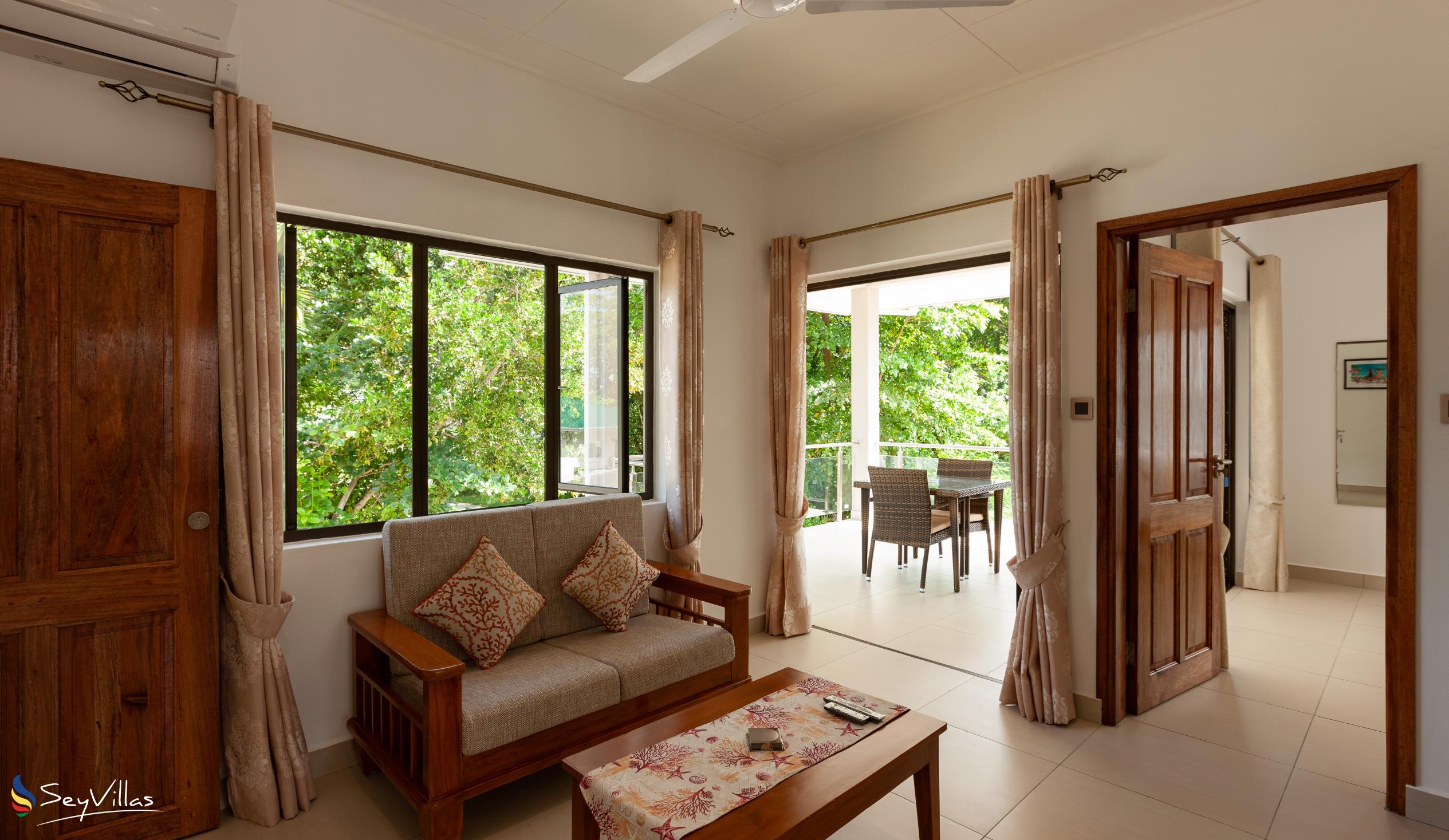 Foto 23: Palm Holiday Apartments - Appartement im Obergeschoss - Praslin (Seychellen)