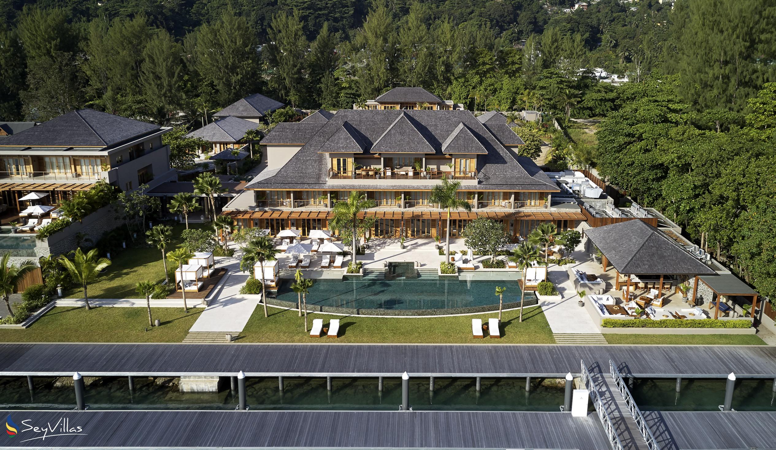 Foto 1: L'Escale Resort, Marina & Spa - Aussenbereich - Mahé (Seychellen)