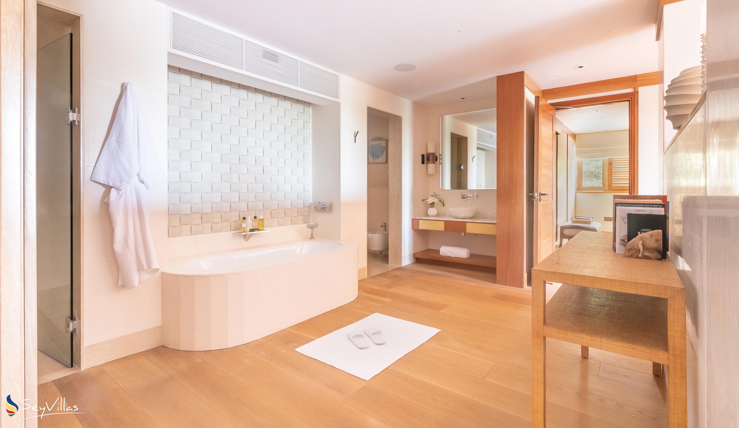 Foto 82: L'Escale Resort, Marina & Spa - Two Bedroom Luxury Penthouse - Mahé (Seychelles)