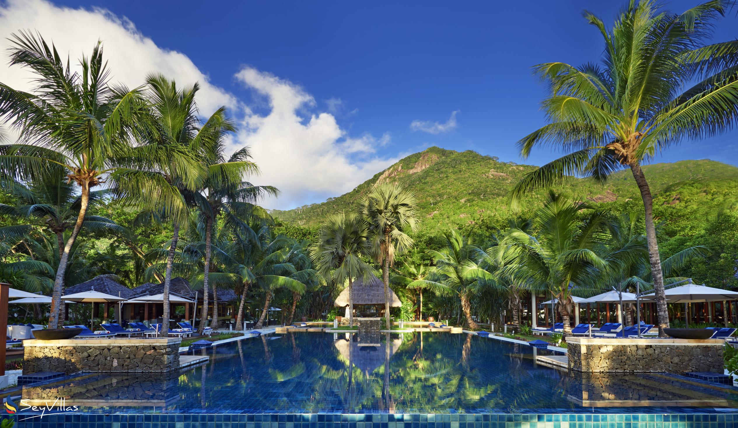 Foto 5: Hilton Seychelles Labriz Resort & Spa - Aussenbereich - Silhouette Island (Seychellen)