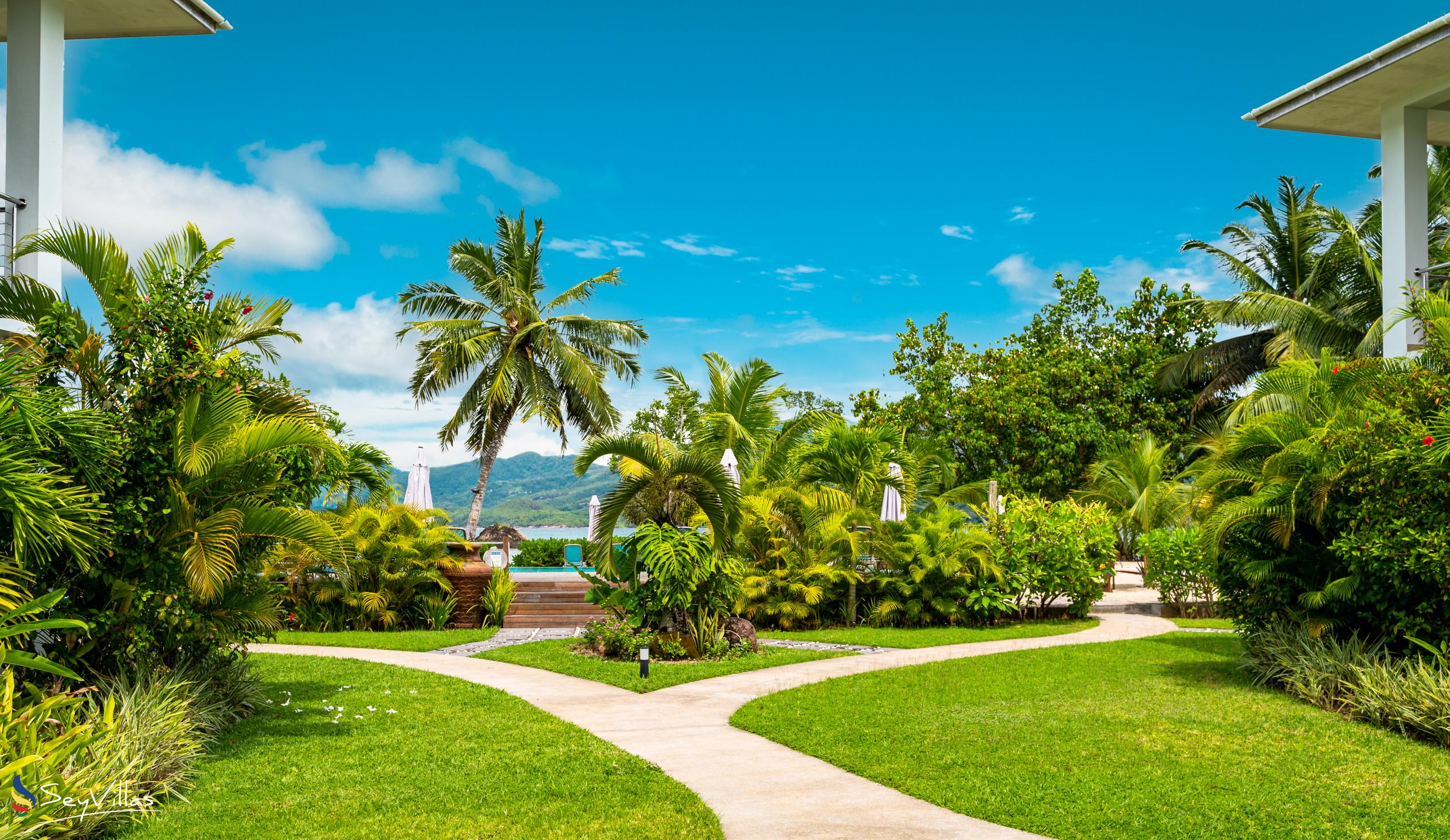 Photo 26: Pineapple Beach Villas - Outdoor area - Mahé (Seychelles)