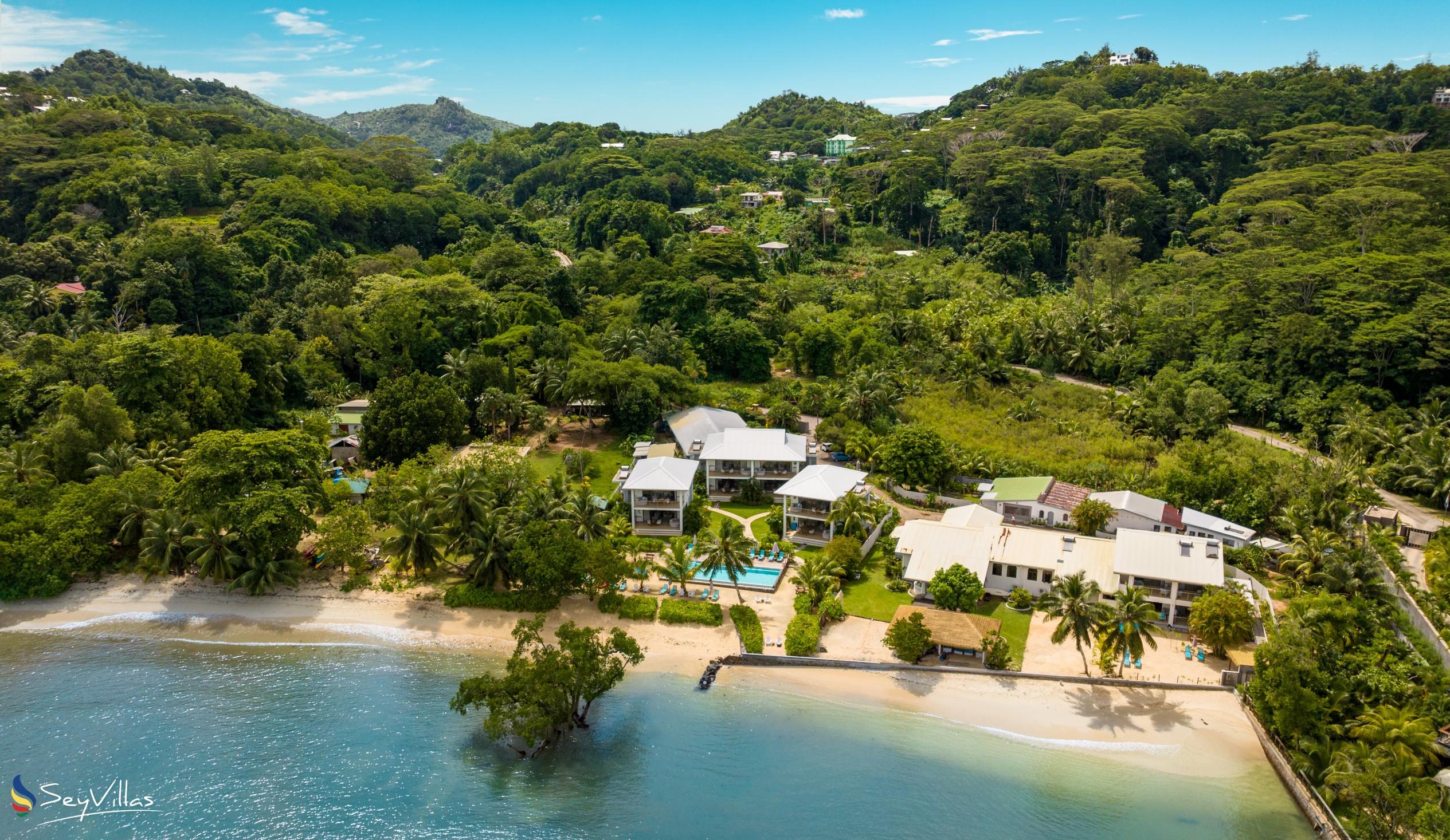 Foto 2: Pineapple Beach Villas - Aussenbereich - Mahé (Seychellen)