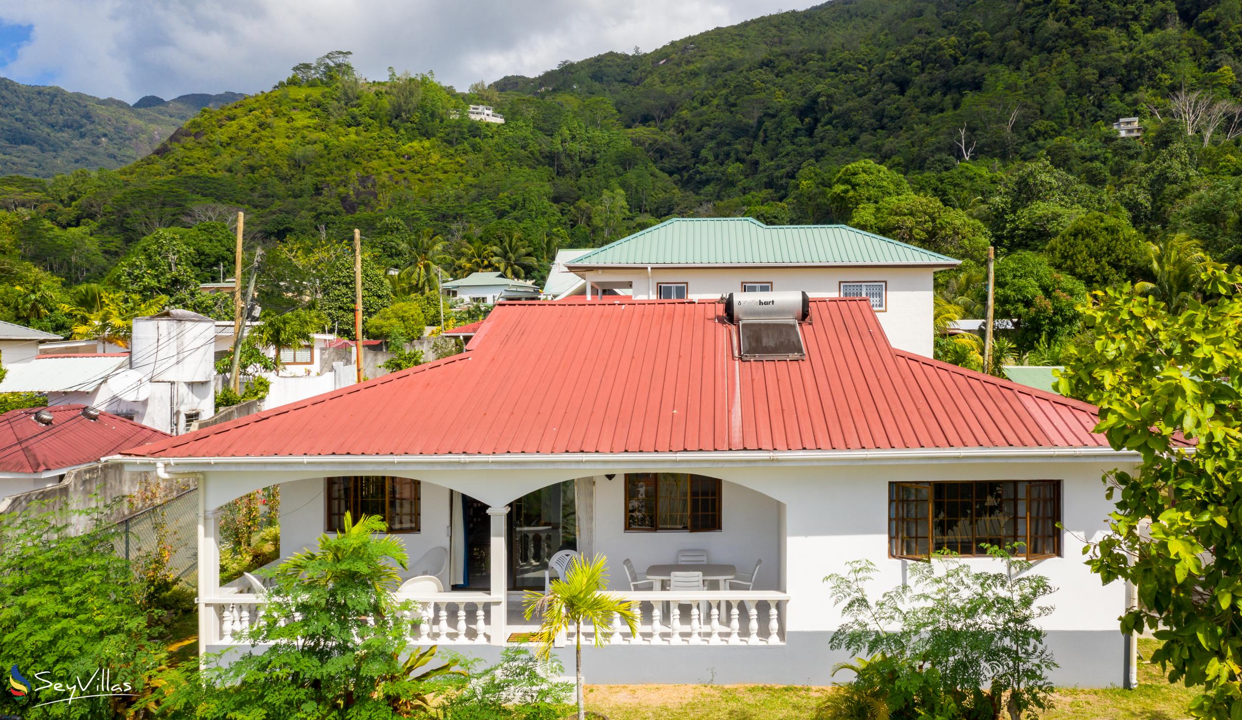 Foto 4: Villa Rousseau - Aussenbereich - Mahé (Seychellen)