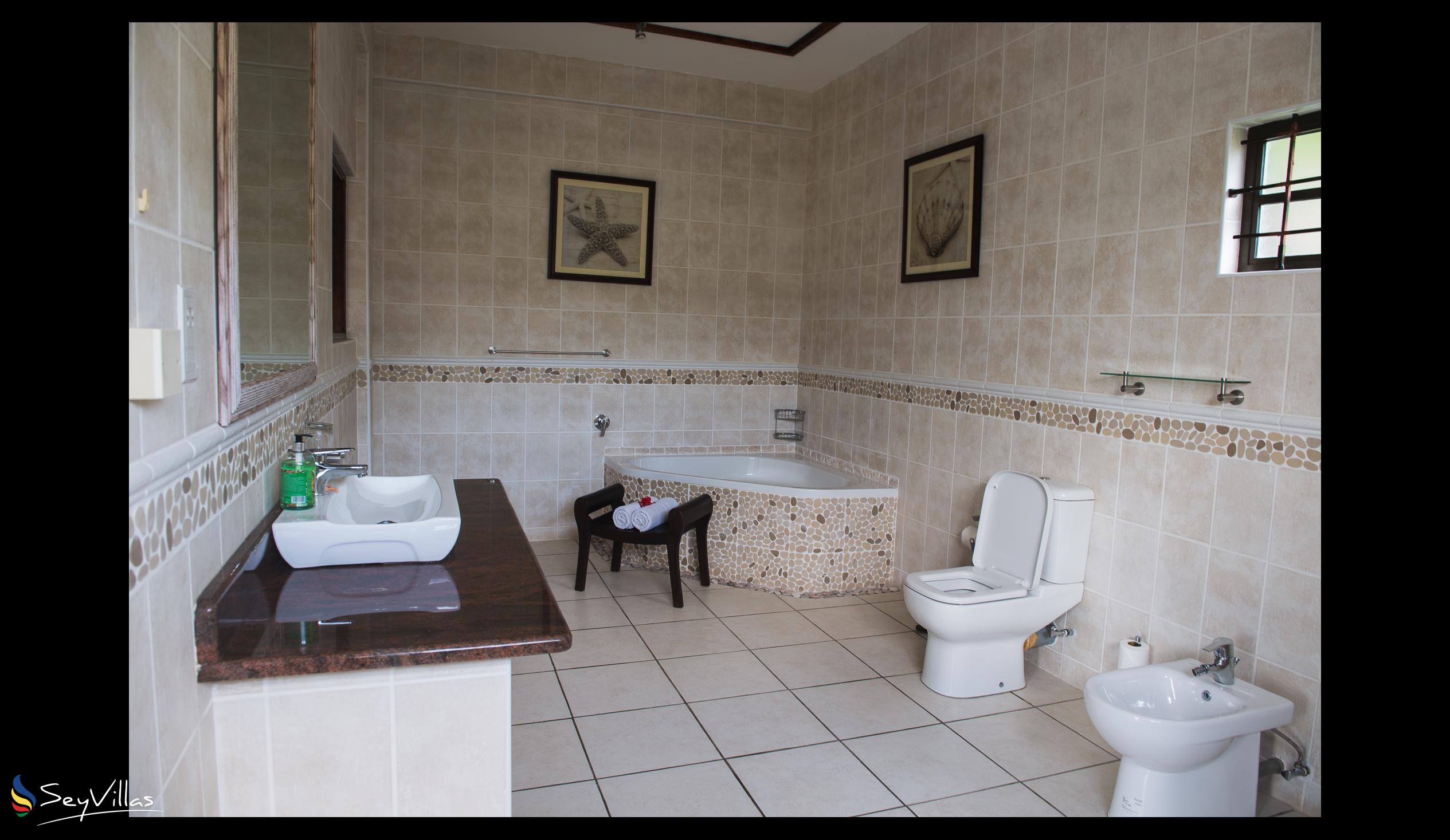 Foto 76: Chateau Saint Cloud - Superior Zimmer - La Digue (Seychellen)