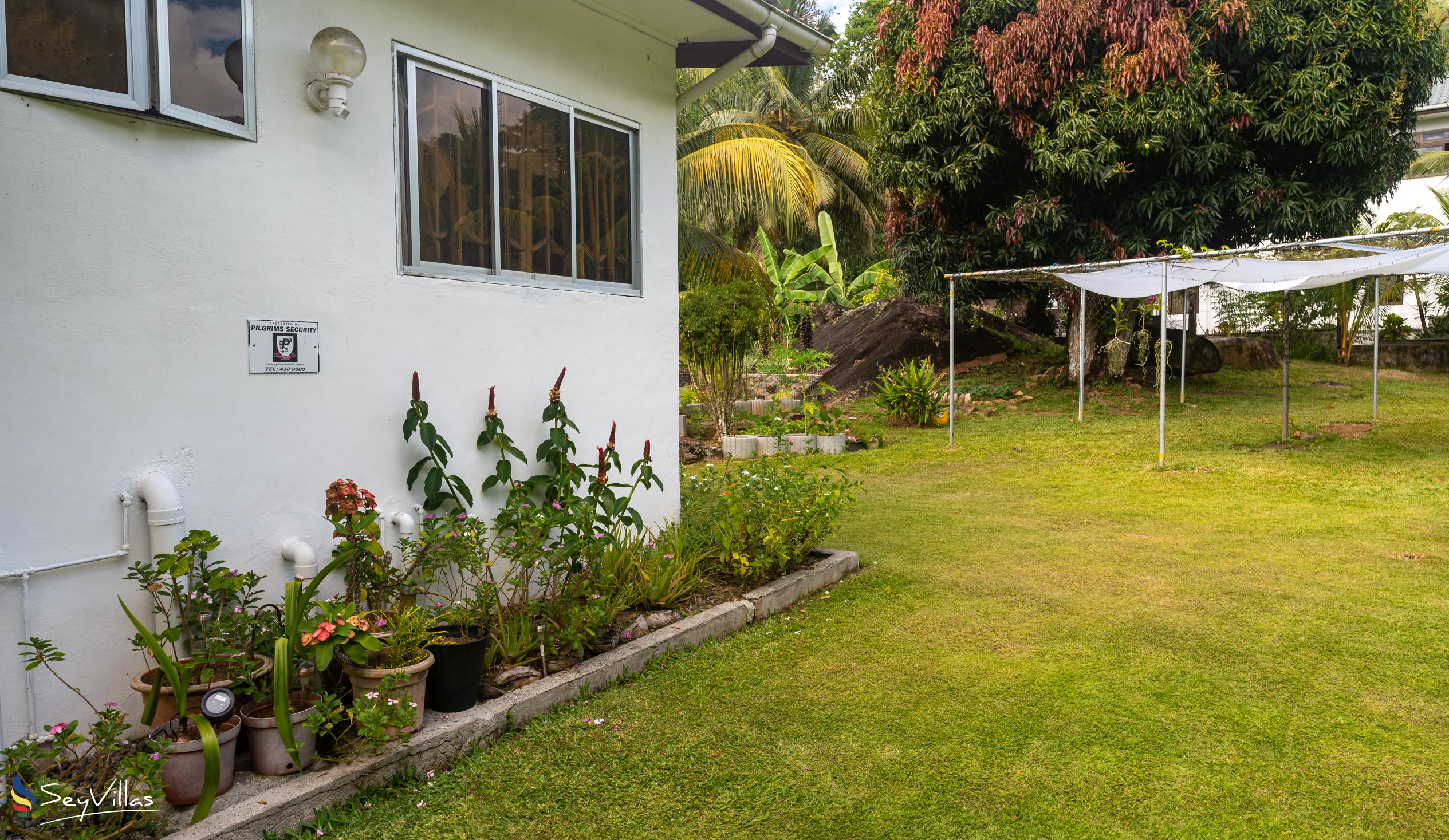 Photo 10: The Orchard Holiday Home - Outdoor area - Mahé (Seychelles)