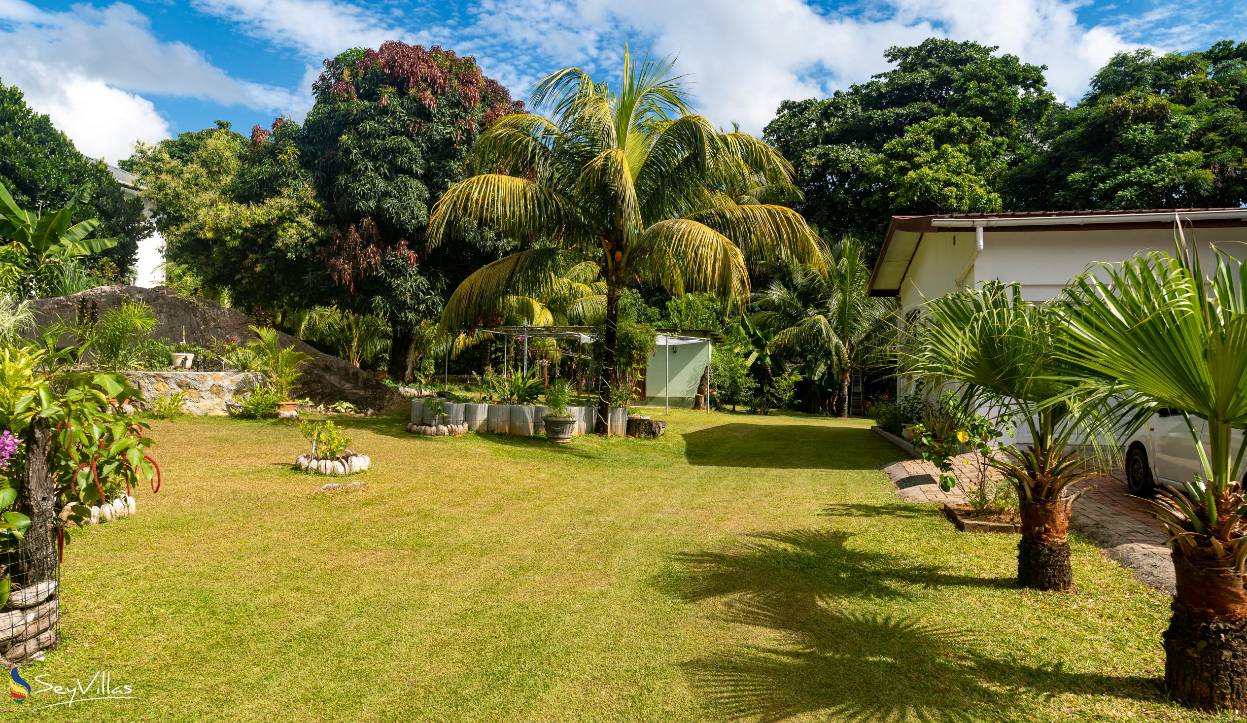 Photo 11: The Orchard Holiday Home - Outdoor area - Mahé (Seychelles)