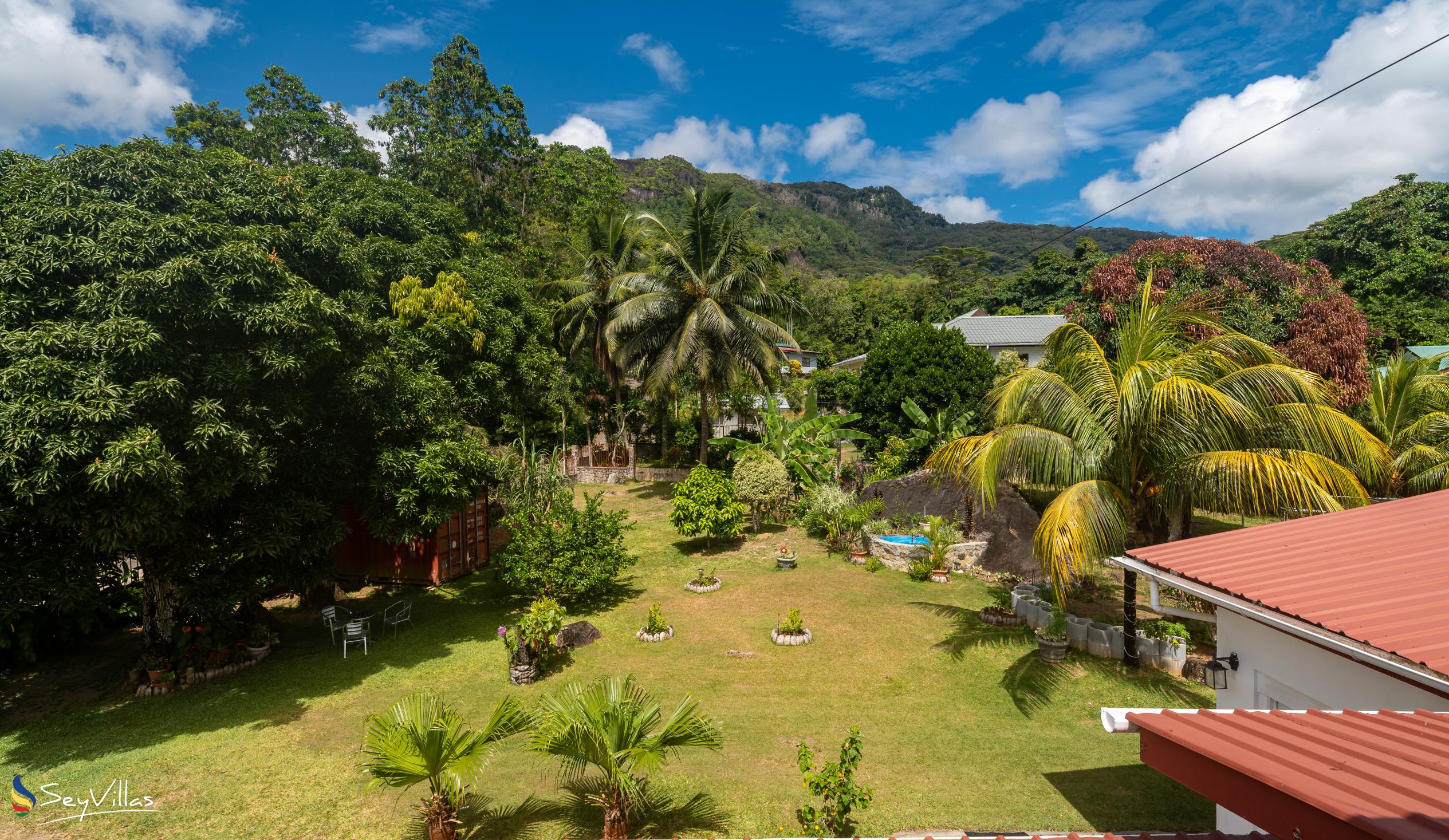 Photo 5: The Orchard Holiday Home - Outdoor area - Mahé (Seychelles)