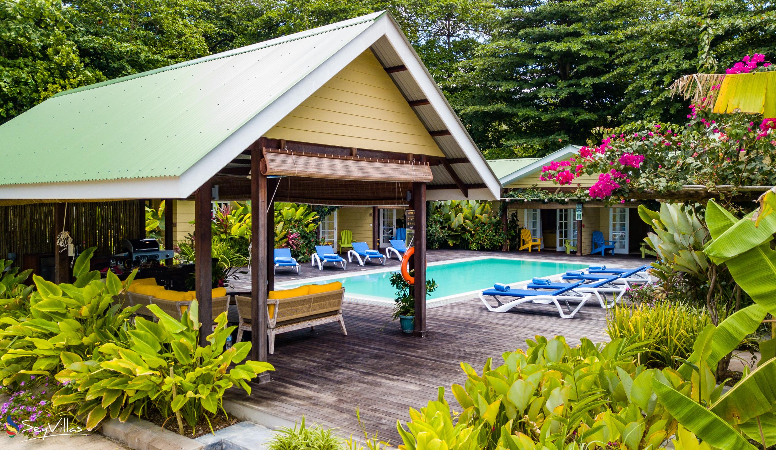 Foto 3: Residence Praslinoise - Aussenbereich - Praslin (Seychellen)