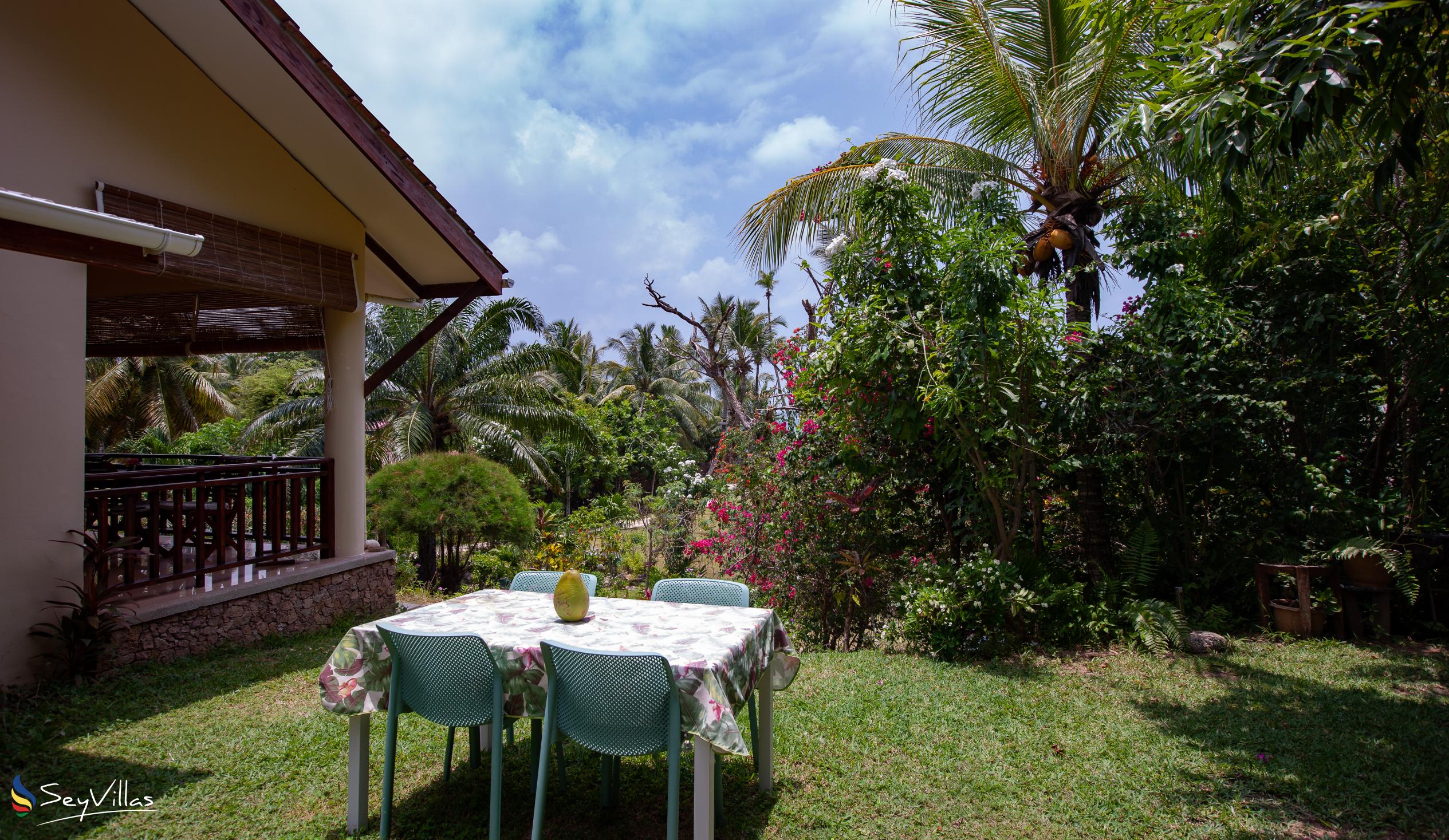 Photo 24: Villas du Voyageur - Outdoor area - Praslin (Seychelles)