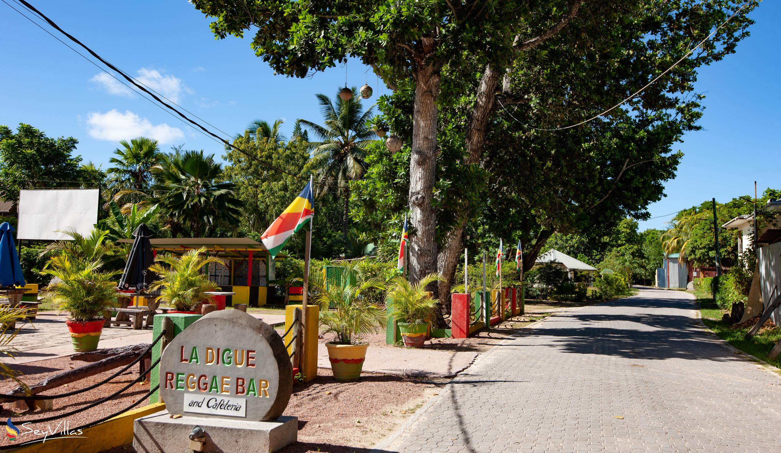 Photo 48: Ambiance Villa - Outdoor area - La Digue (Seychelles)
