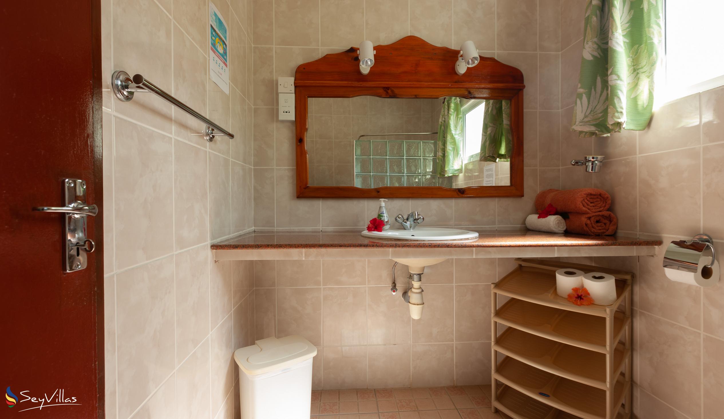 Foto 51: Pension Hibiscus - Maison Eliza - Appartamento Standa - La Digue (Seychelles)