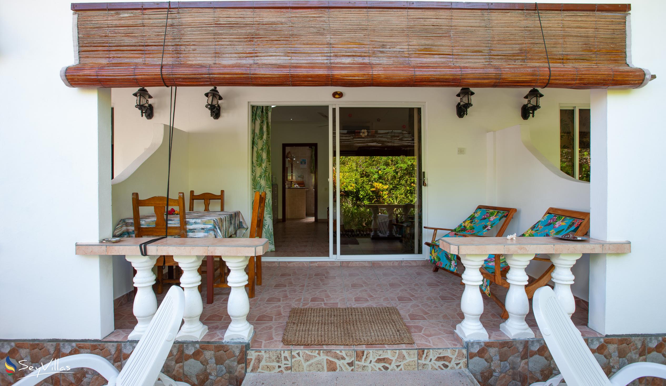 Foto 50: Pension Hibiscus - Maison Eliza - Chambre Standard - La Digue (Seychelles)