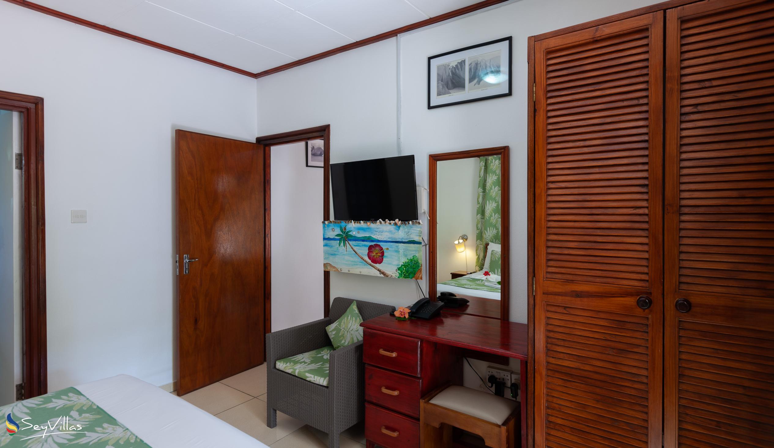 Foto 46: Pension Hibiscus - Maison Alice - Appartamento Standard - La Digue (Seychelles)