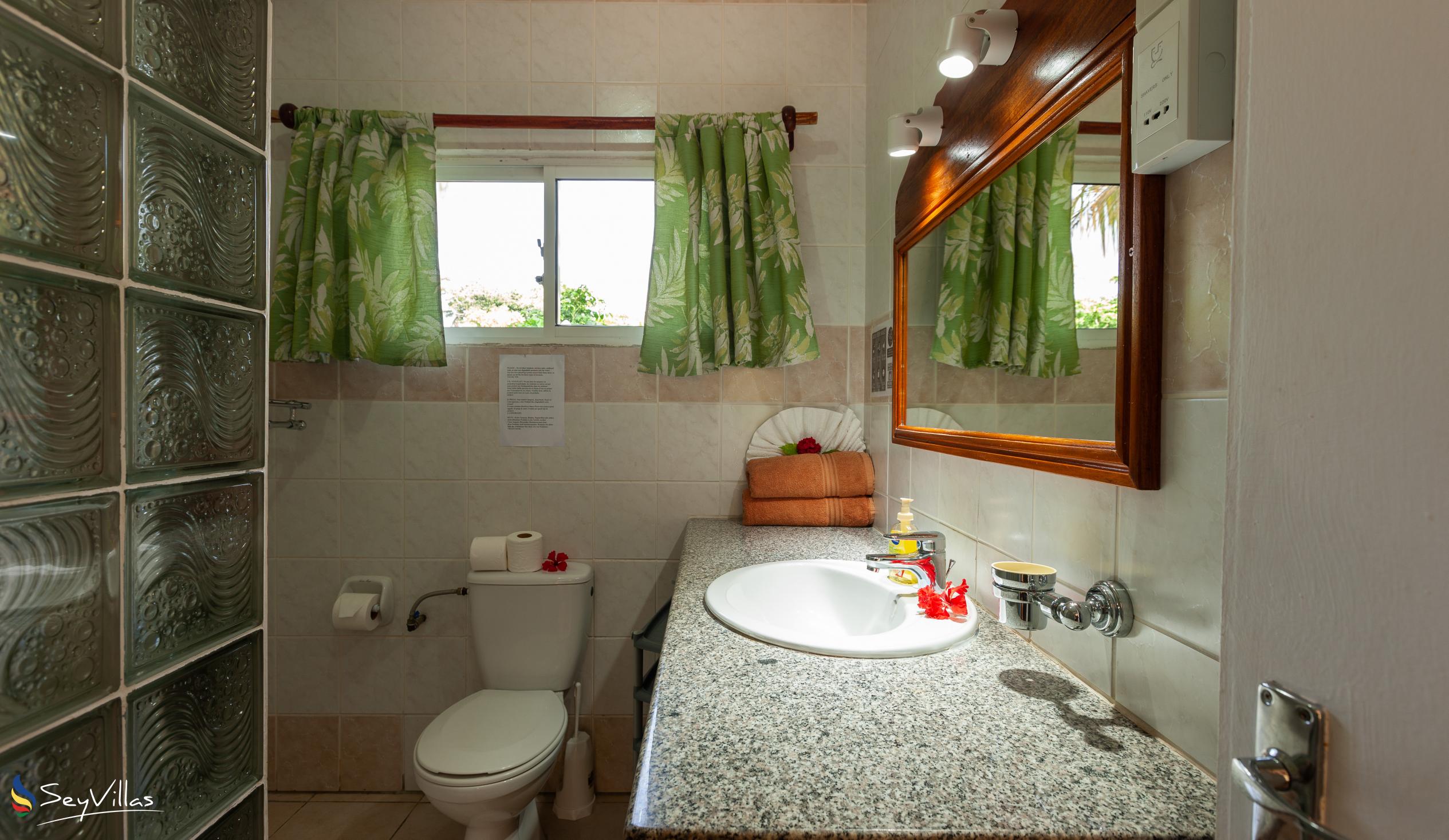Foto 49: Pension Hibiscus - Maison Alice - Appartement Standard - La Digue (Seychelles)