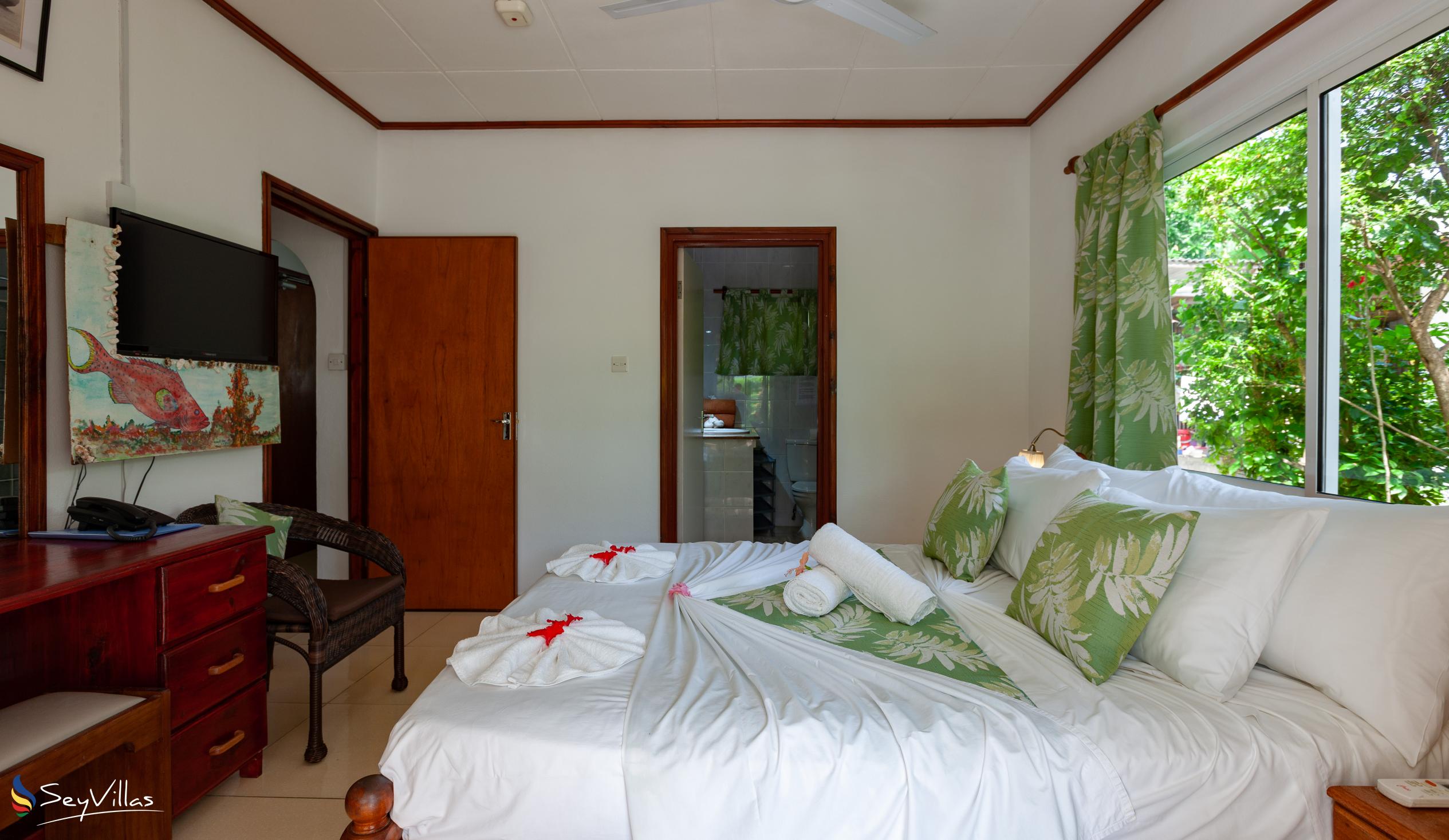 Foto 45: Pension Hibiscus - Maison Alice - Appartamento Standard - La Digue (Seychelles)