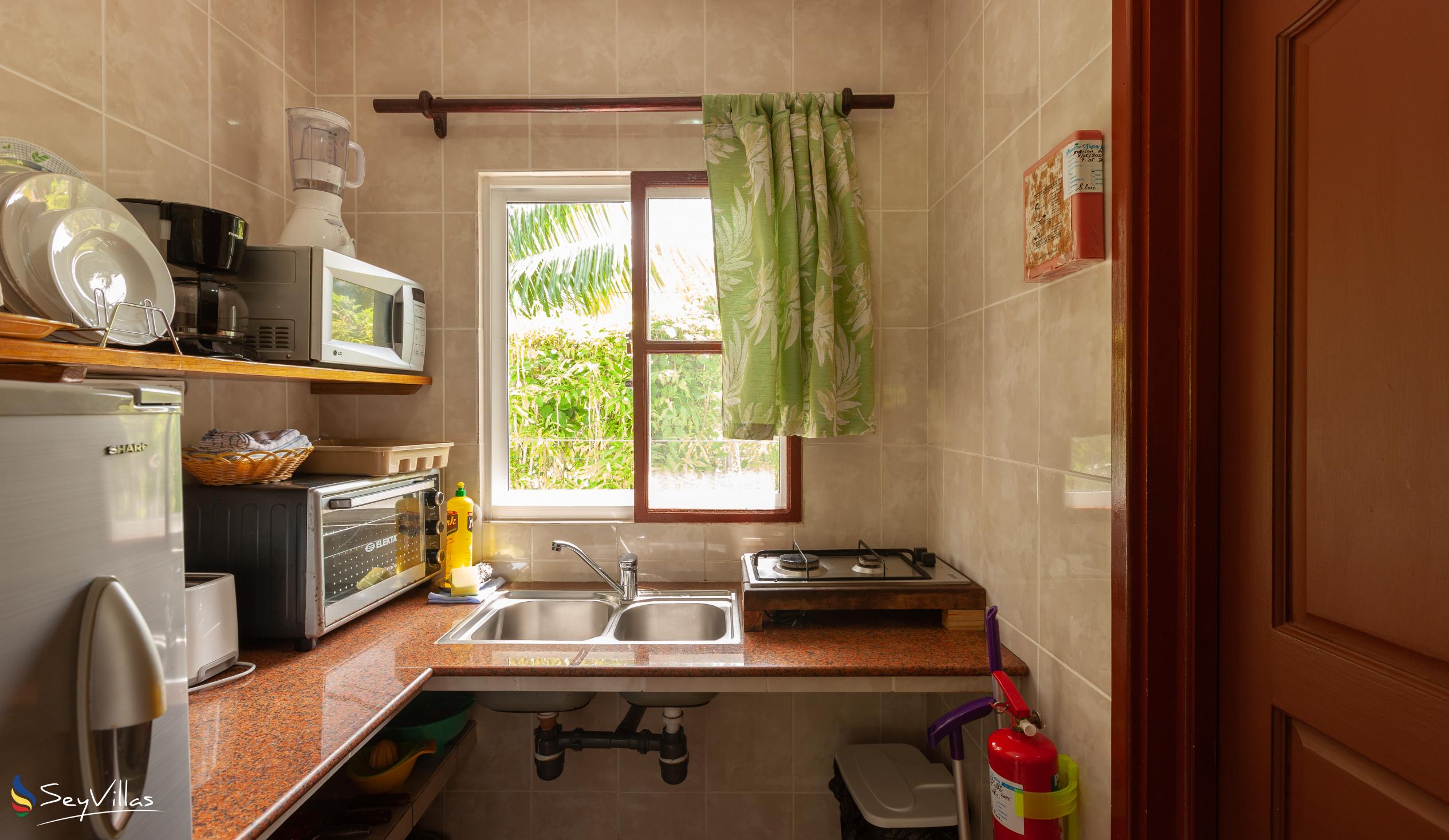 Foto 24: Pension Hibiscus - Maison Eliza - Standard Appartement - La Digue (Seychellen)