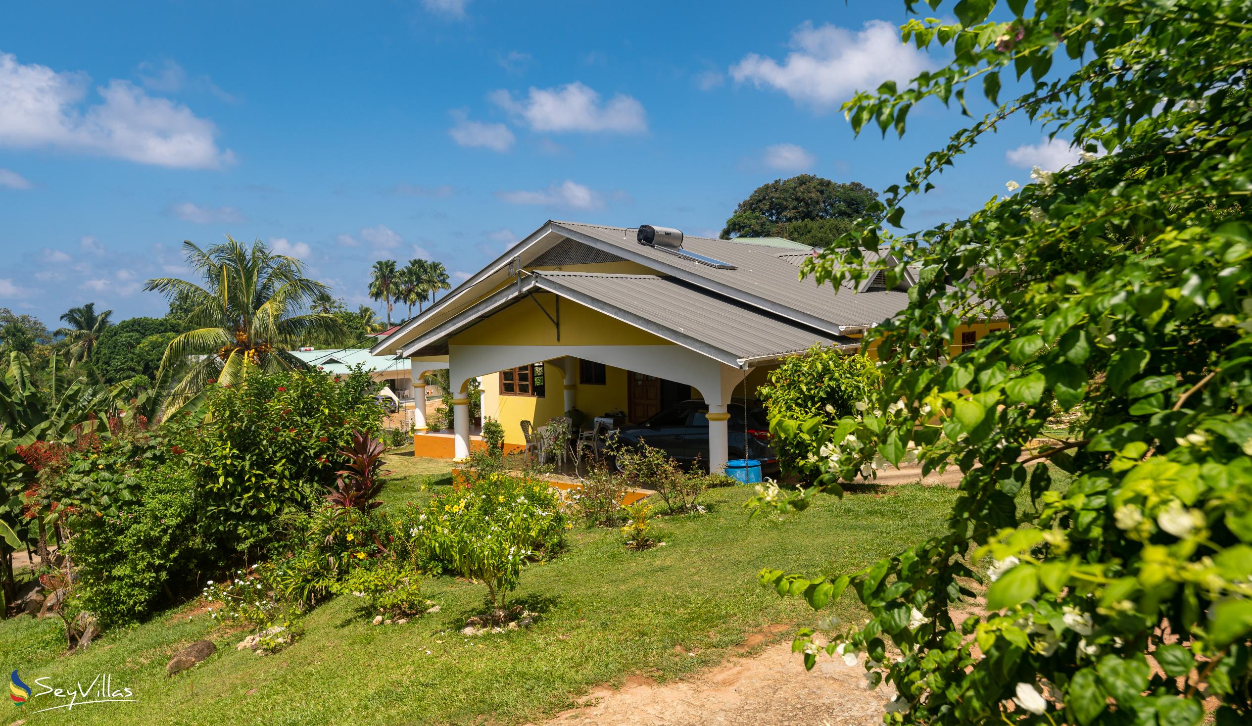 Foto 16: Maison Marikel - Aussenbereich - Mahé (Seychellen)