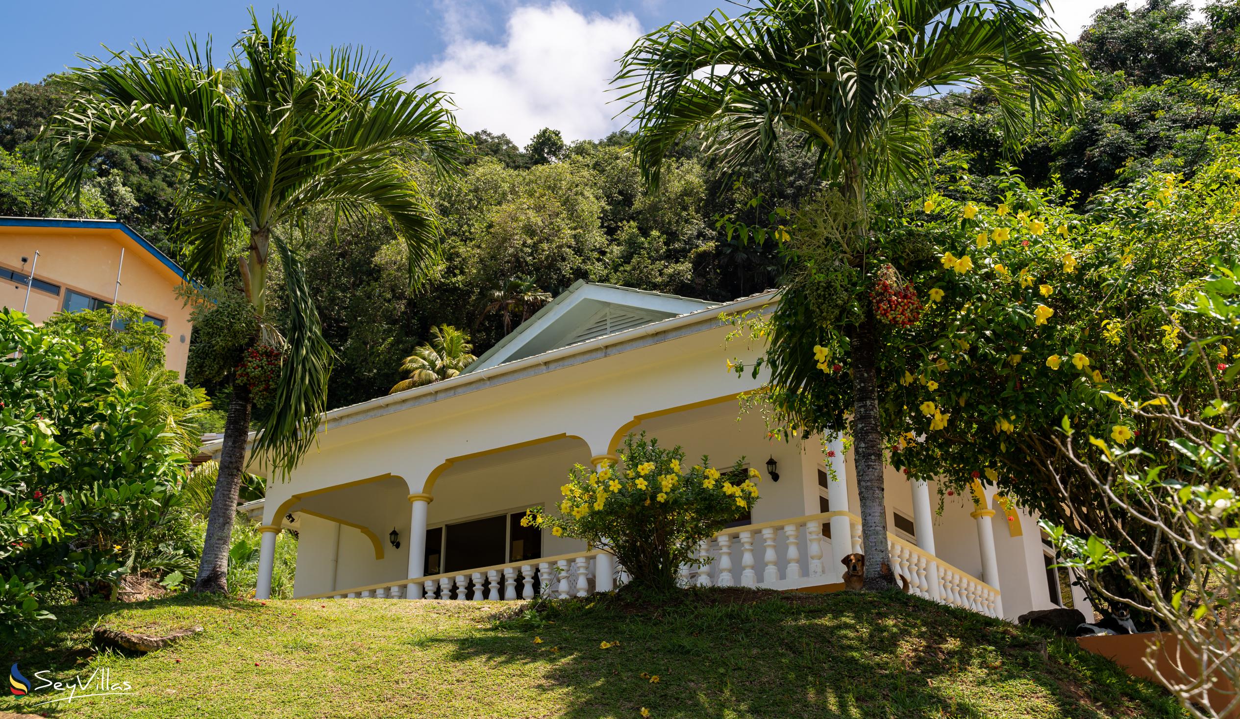 Foto 19: Maison Marikel - Aussenbereich - Mahé (Seychellen)