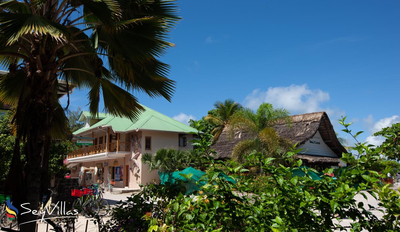 MT Seaside Apartments Apartment Location La Digue (Seychelles
