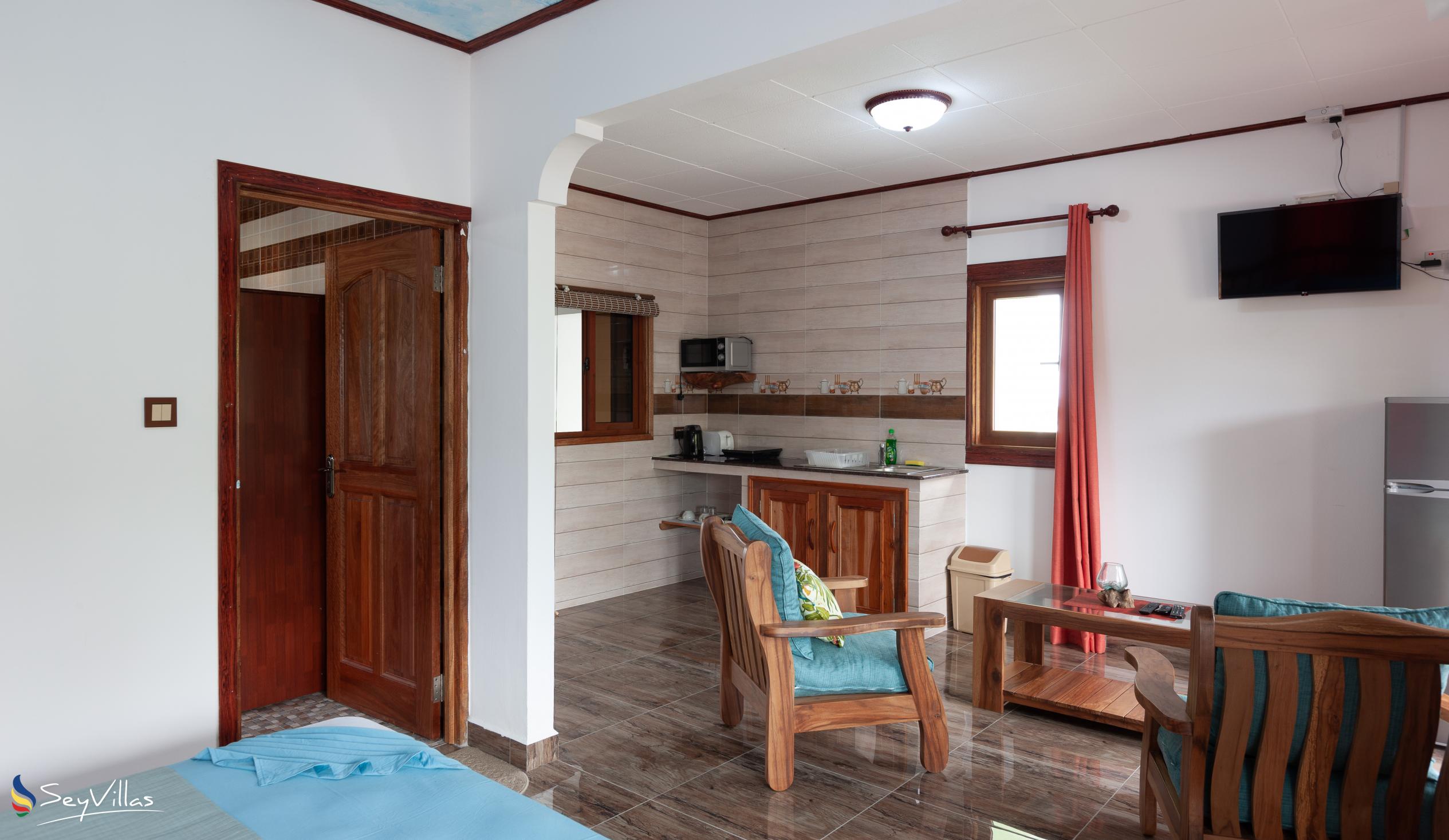 Foto 23: MT Seaside Apartments - Appartamento Superior Vista Montagna - La Digue (Seychelles)