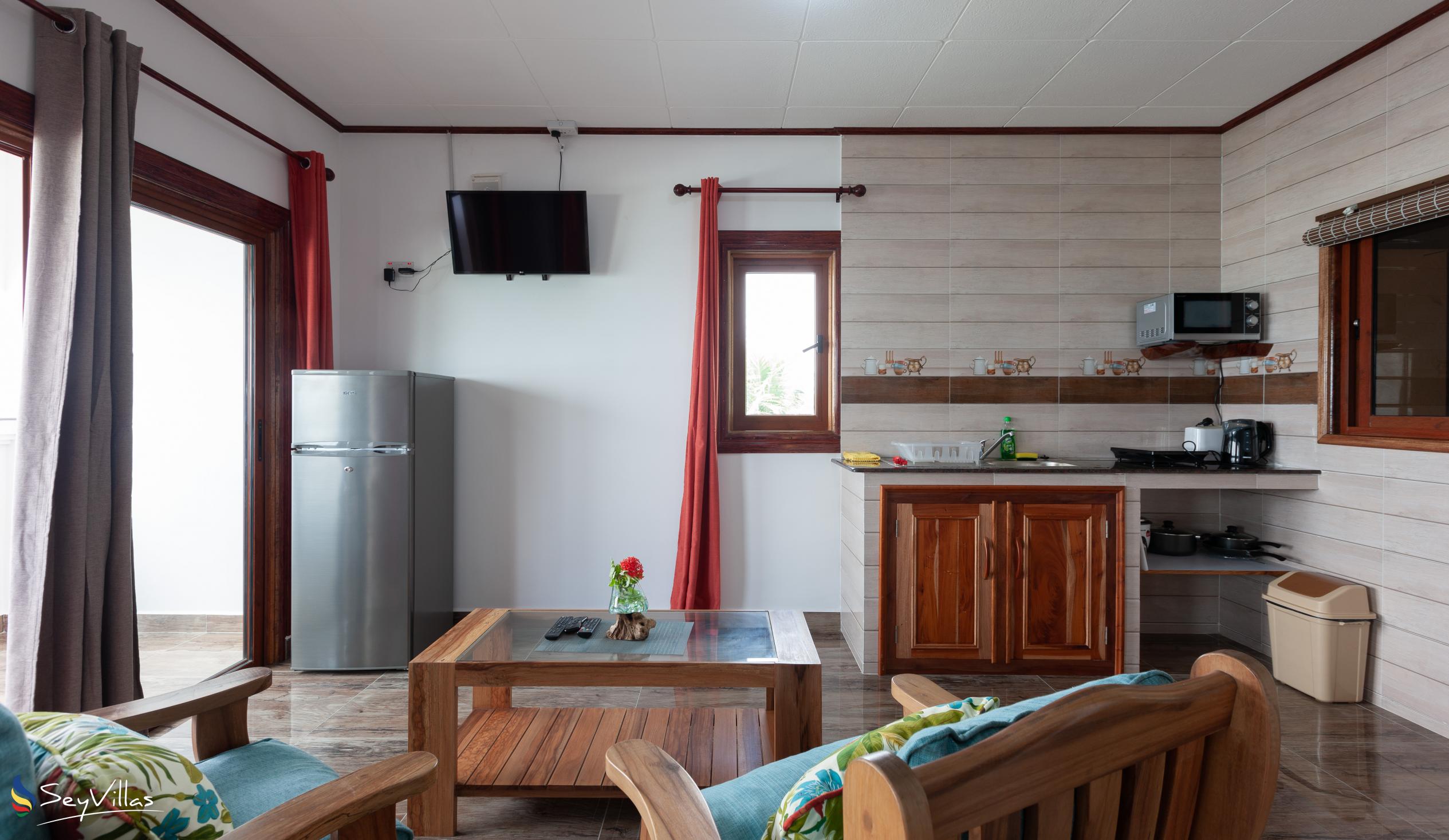 MT Seaside Apartments Apartment Superior SeaView Apartment La