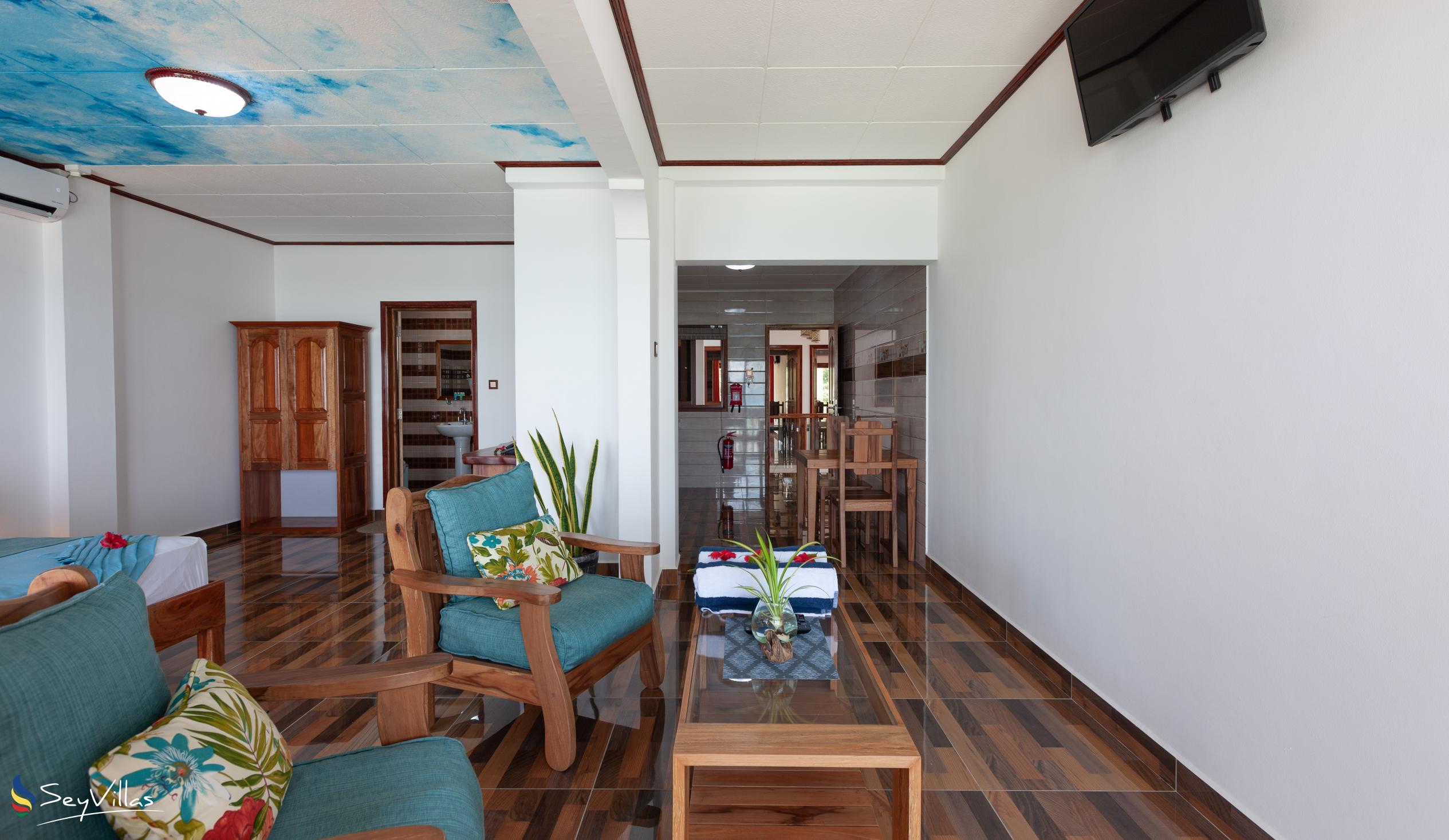 Foto 42: MT Seaside Apartments - Appartement Supérieure Vue sur la Mer - La Digue (Seychelles)