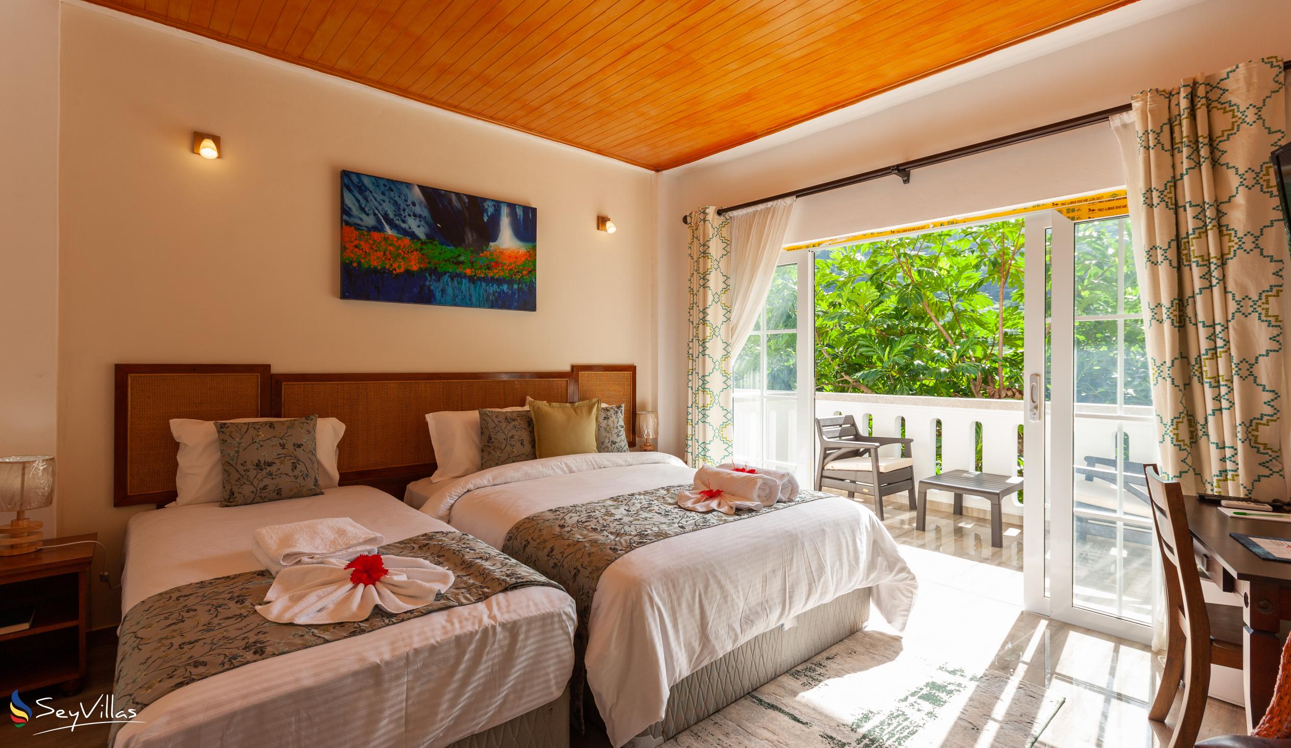 Foto 31: Mountain View Hotel - Familienzimmer - La Digue (Seychellen)
