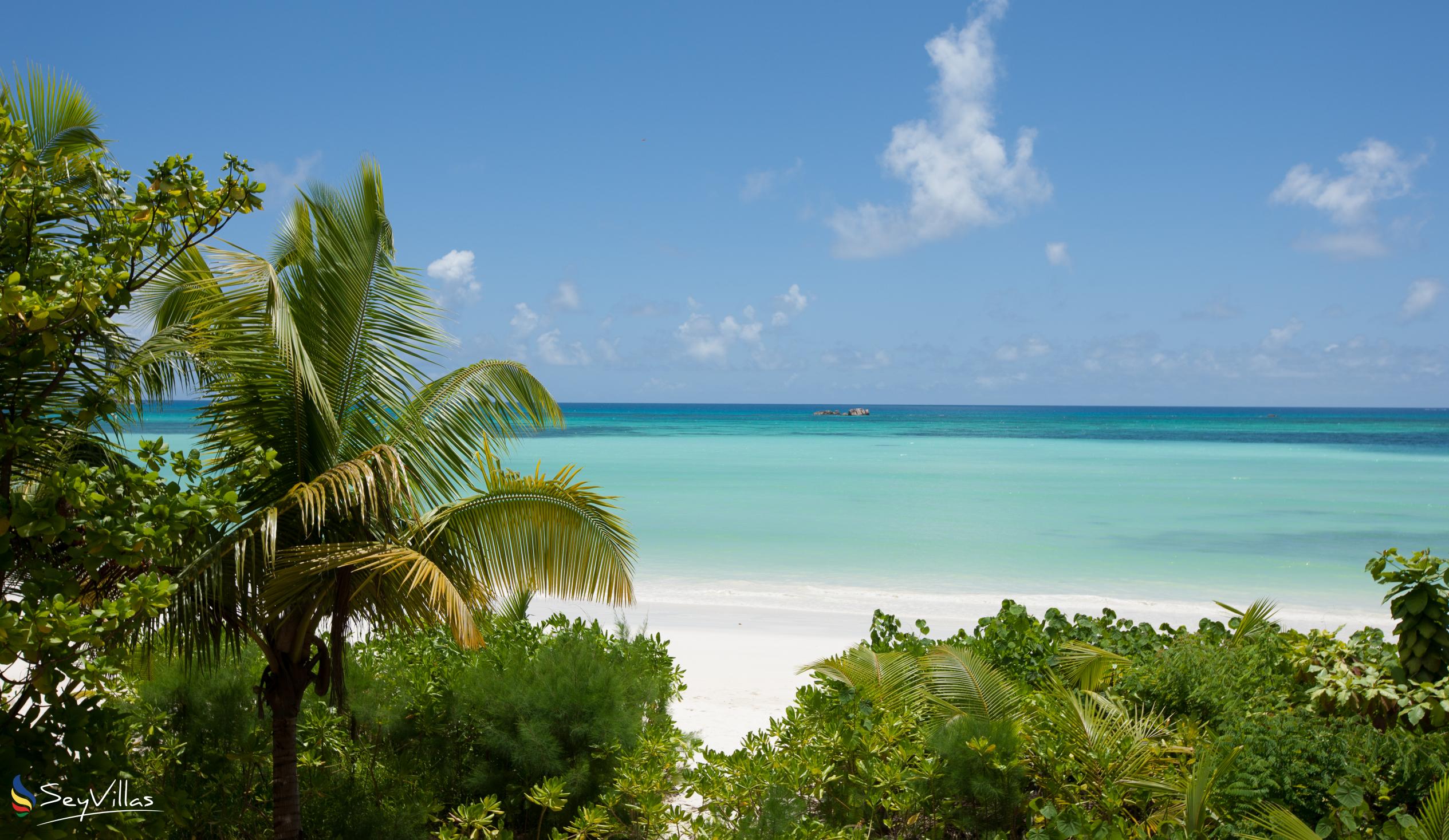 Foto 36: Acajou Beach Resort - Plages - Praslin (Seychelles)