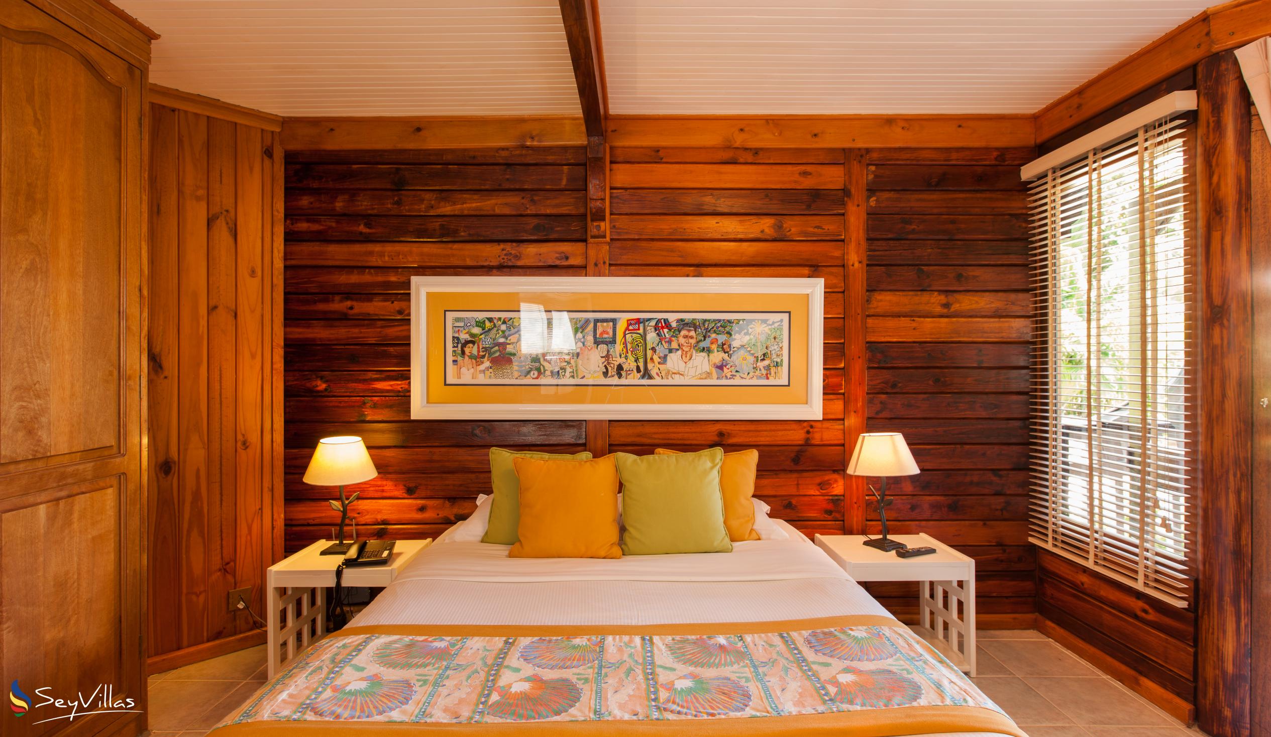 Foto 109: Acajou Beach Resort - Standard Zimmer - Praslin (Seychellen)