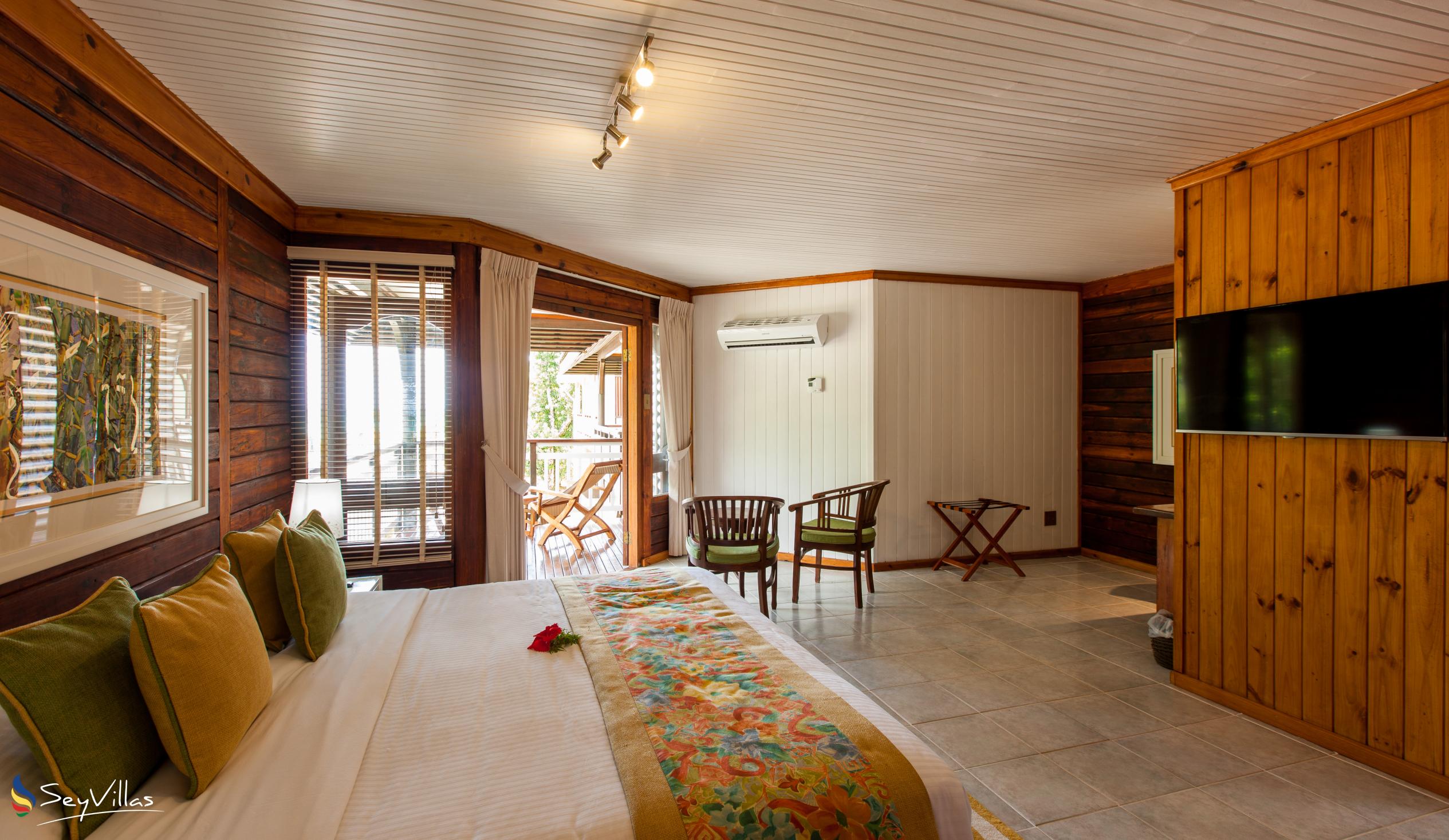 Foto 112: Acajou Beach Resort - Superior Zimmer - Praslin (Seychellen)