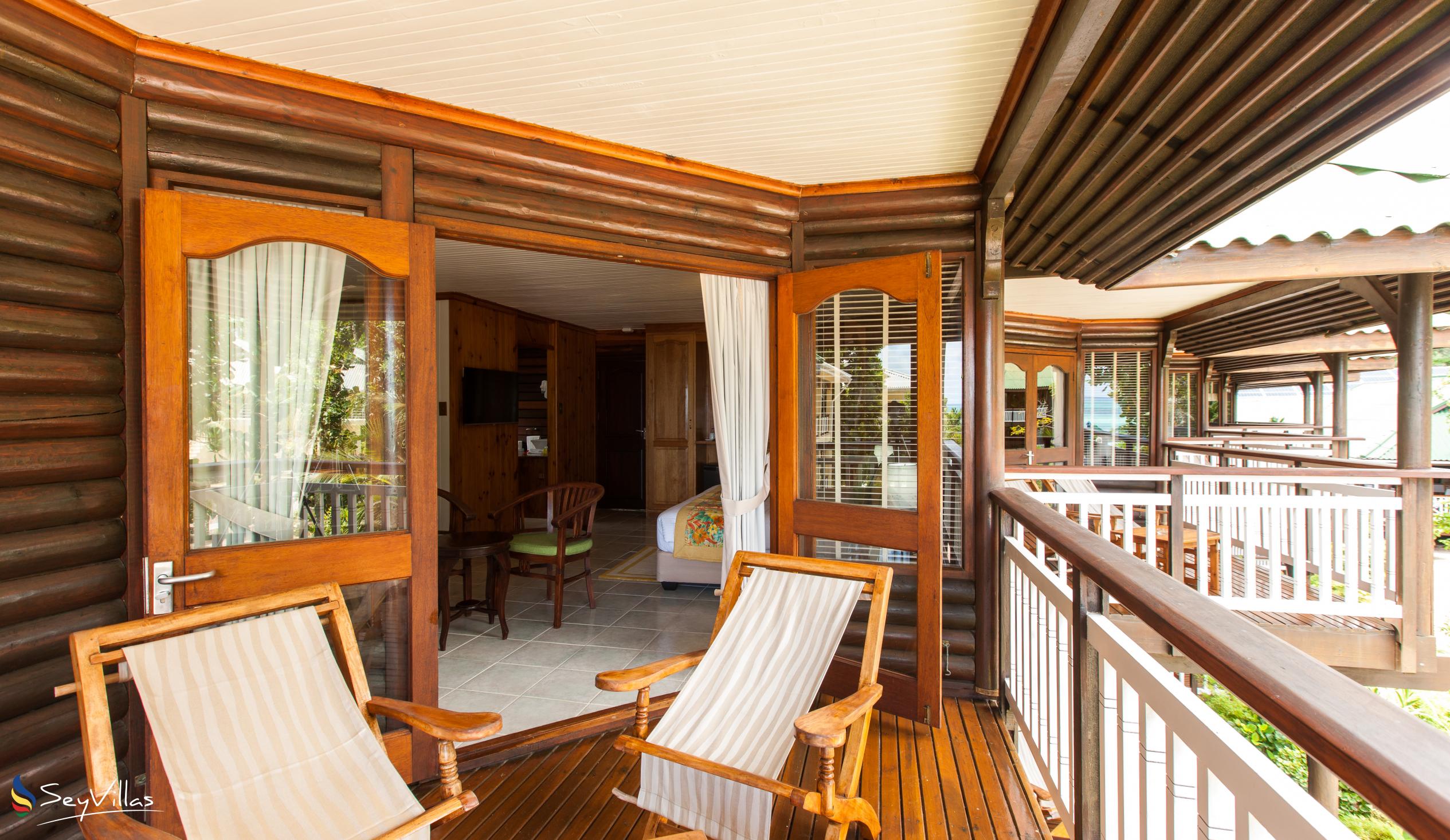 Foto 27: Acajou Beach Resort - Superior Zimmer - Praslin (Seychellen)