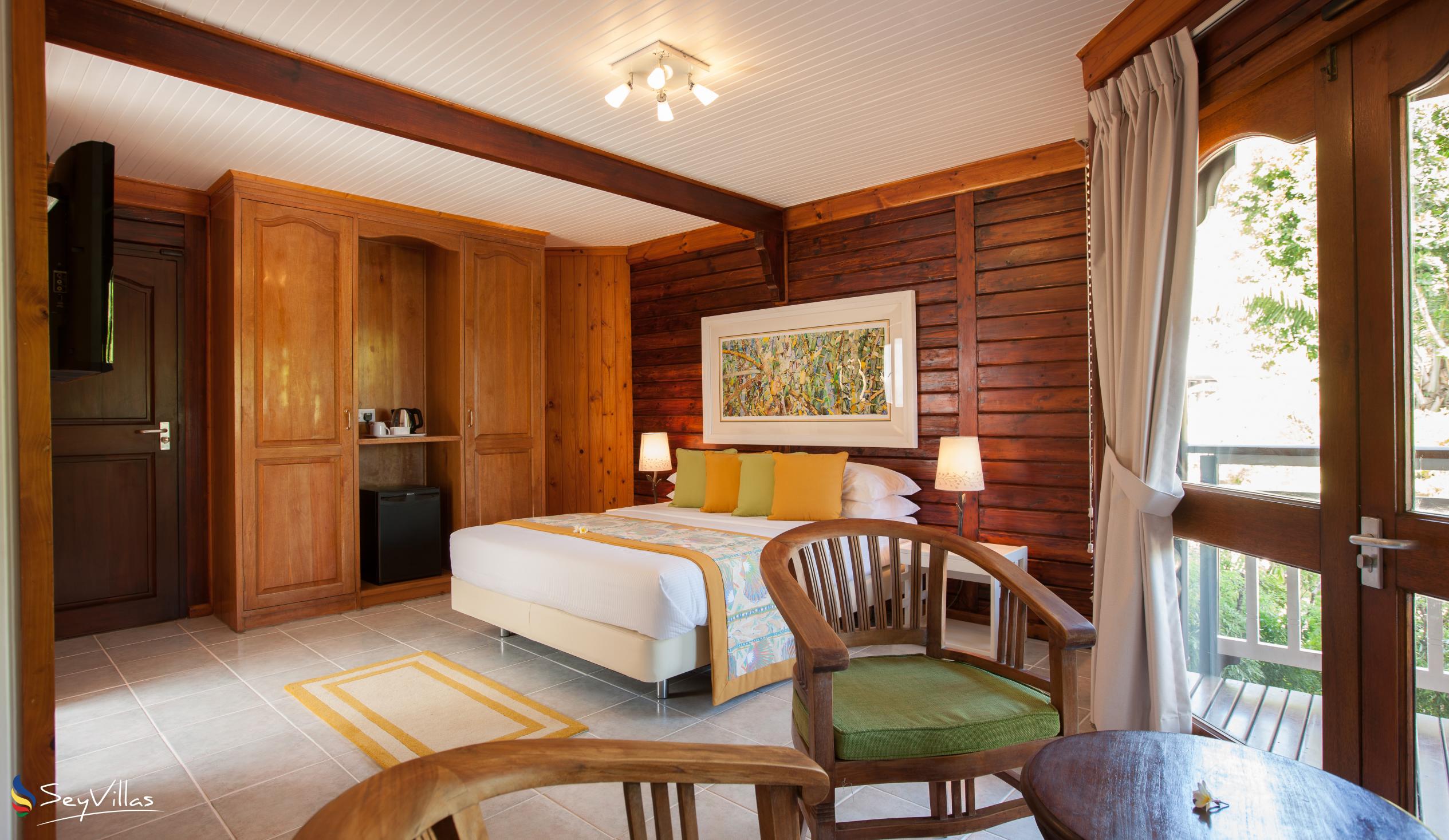 Photo 21: Acajou Beach Resort - Deluxe Room - Praslin (Seychelles)