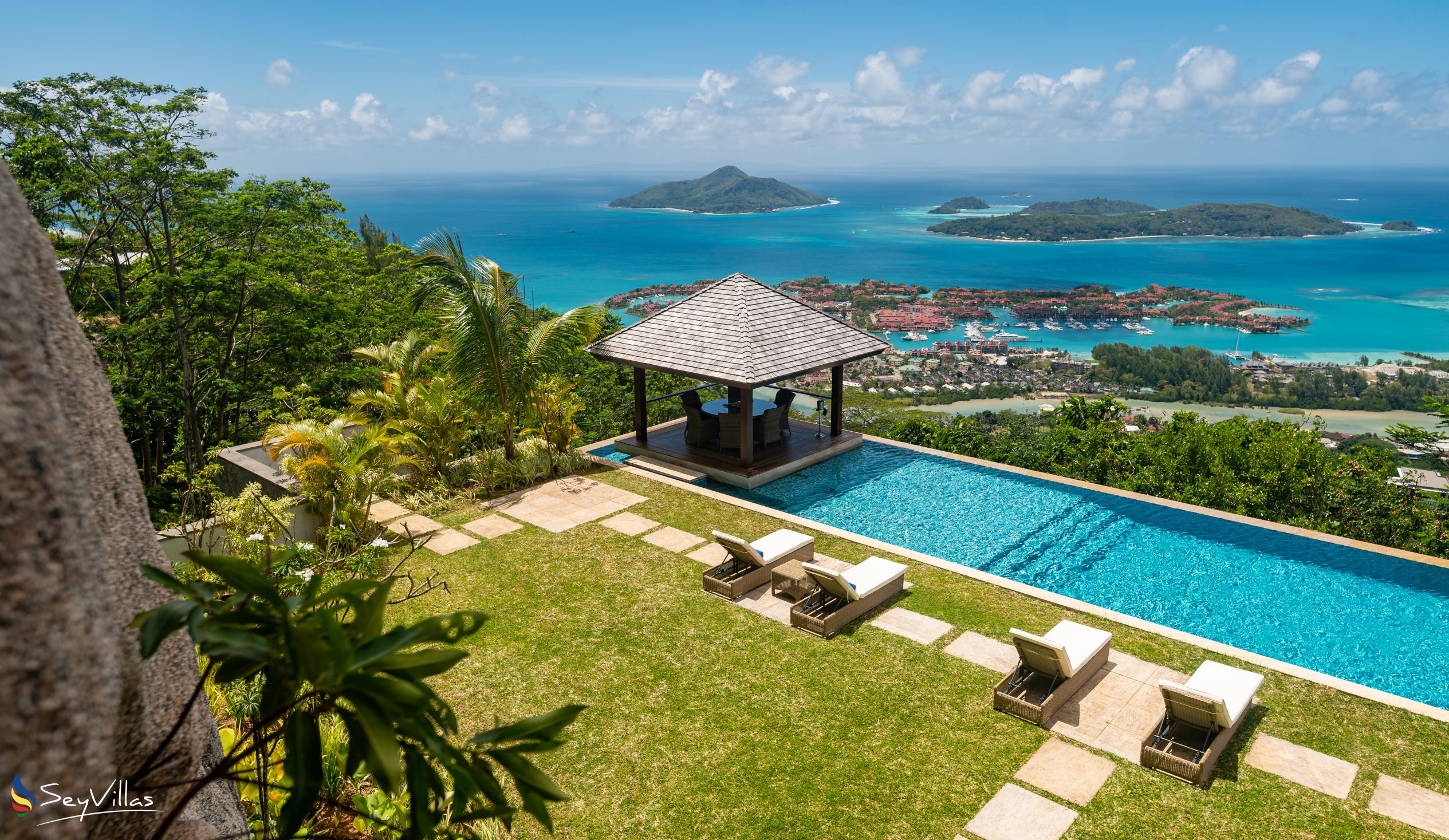 Photo 11: Villa Salazie - Outdoor area - Mahé (Seychelles)