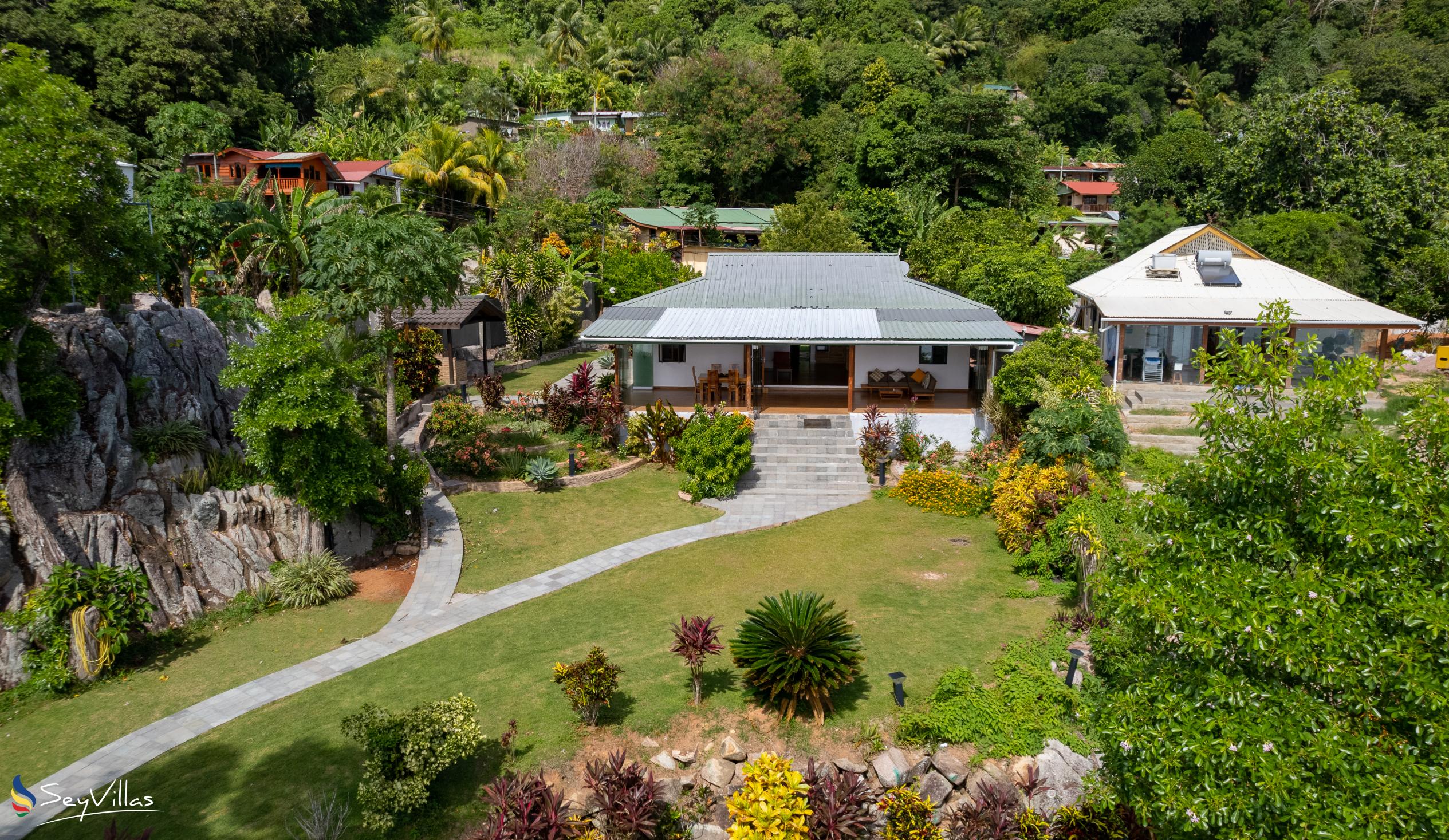 Foto 10: Cote Mer Villa - Aussenbereich - Praslin (Seychellen)