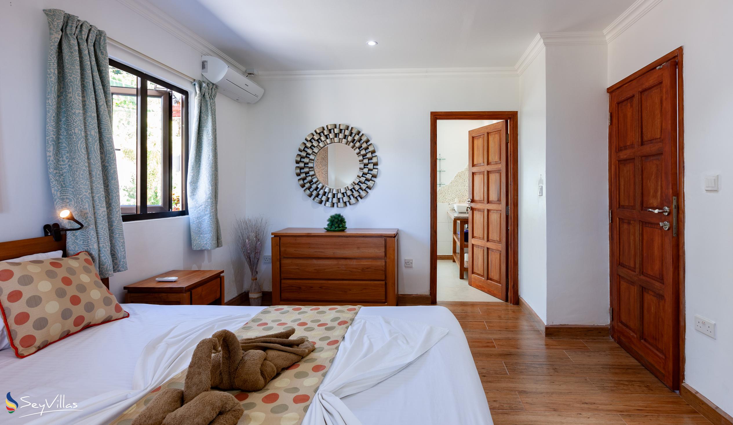 Photo 42: Cote Mer Villa - 2-Bedroom Villa - Praslin (Seychelles)
