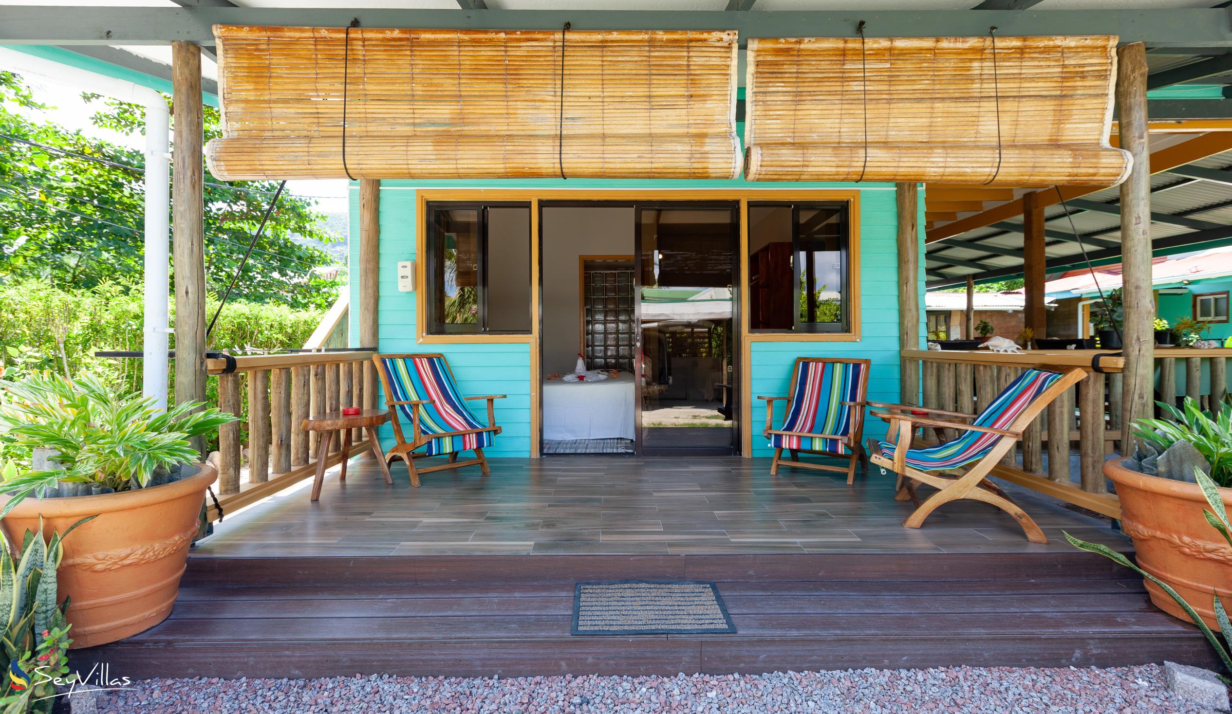 Foto 64: Bwaver Cottage - Chambre Triple avec terrasse - La Digue (Seychelles)