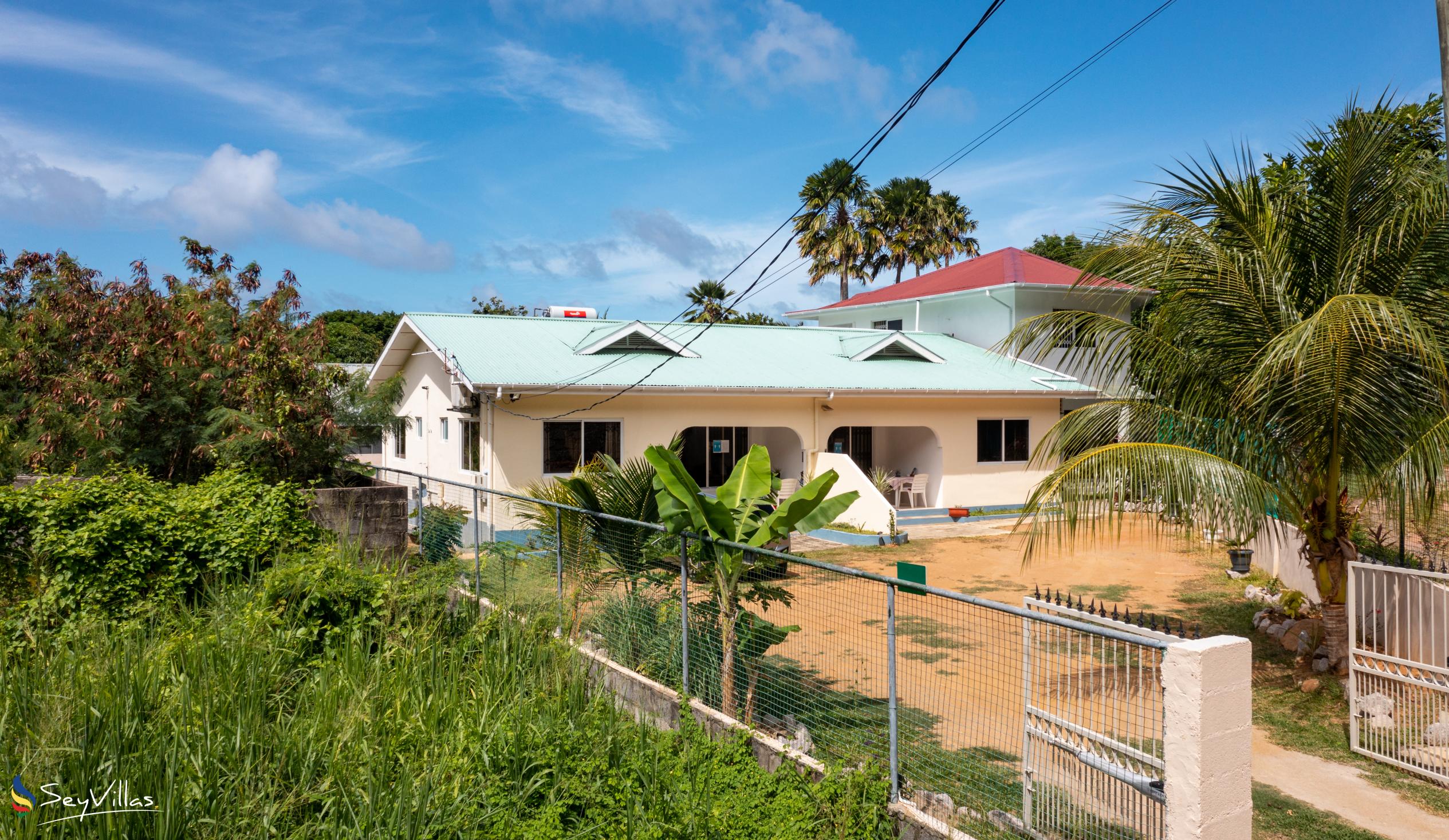 Foto 10: Farida Apartments - Esterno - Mahé (Seychelles)