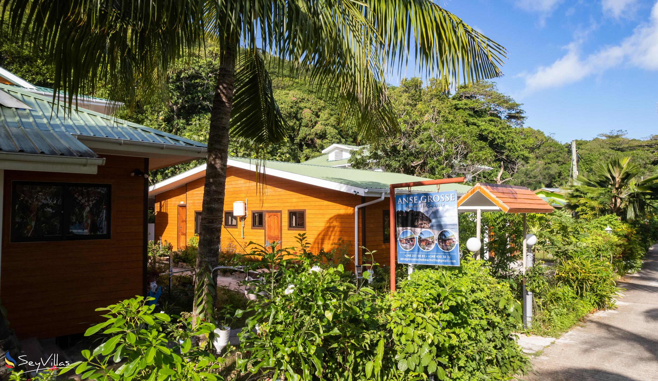 Photo 13: Anse Grosse Roche Beach Villa - Outdoor area - La Digue (Seychelles)