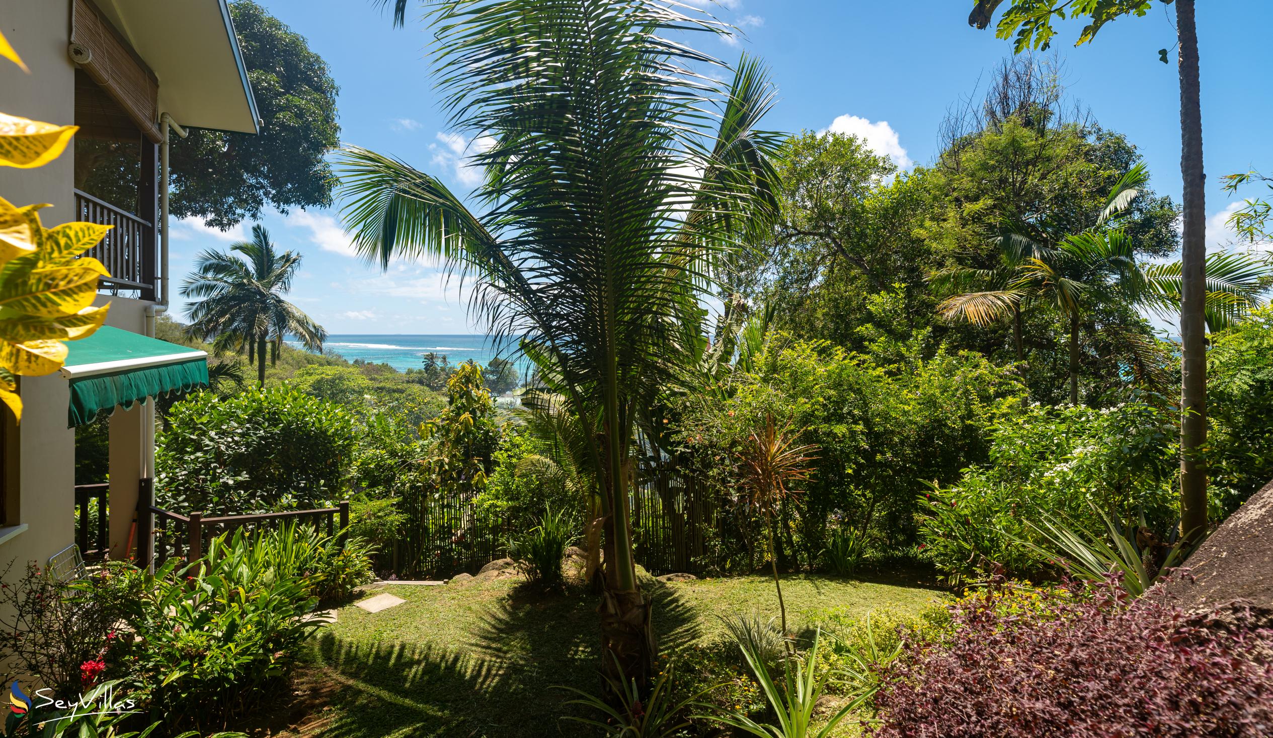 Photo 16: Fler Payanke - Outdoor area - Mahé (Seychelles)