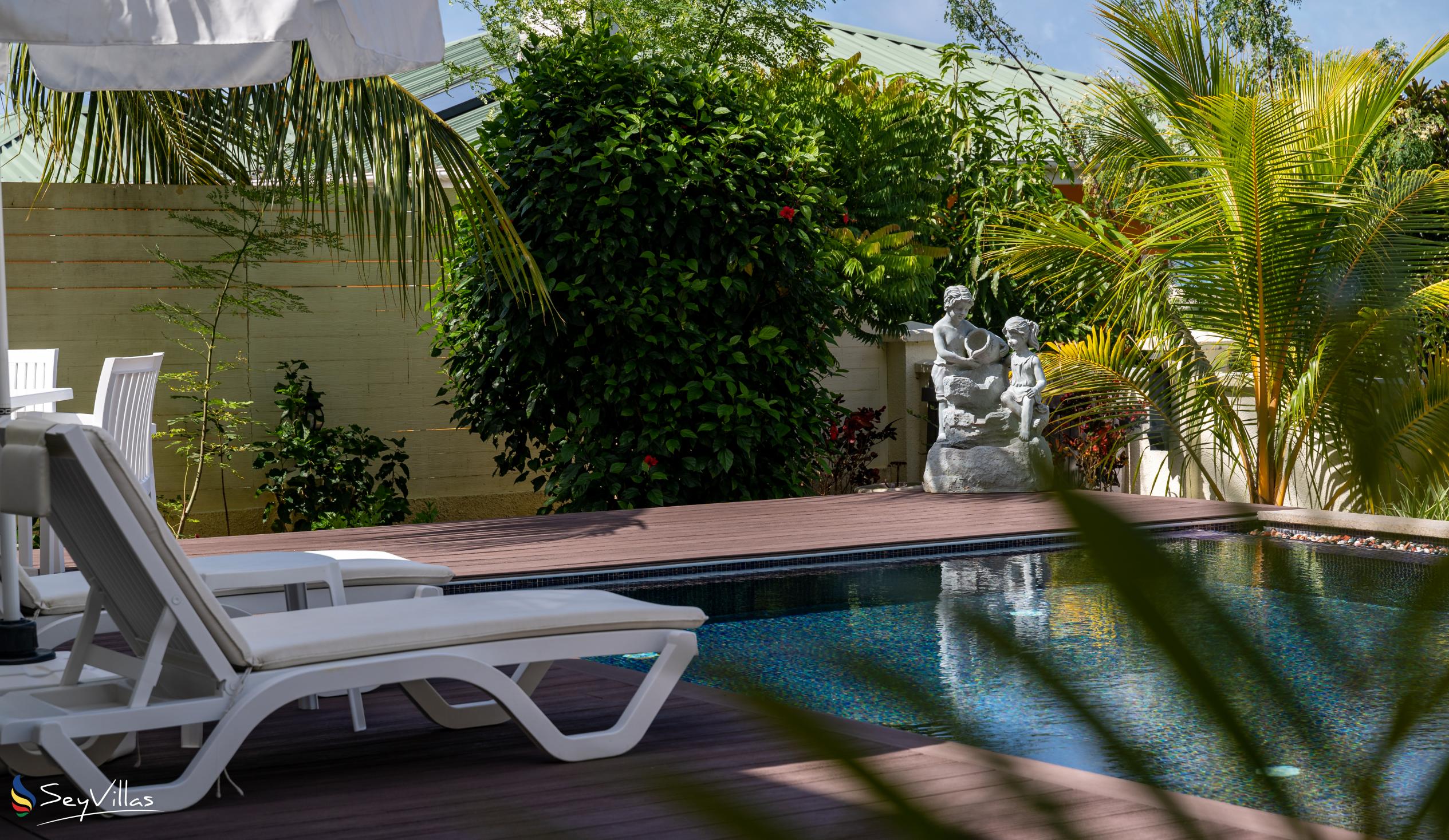 Photo 18: Emma's Guest House and Self-Catering - Outdoor area - Mahé (Seychelles)