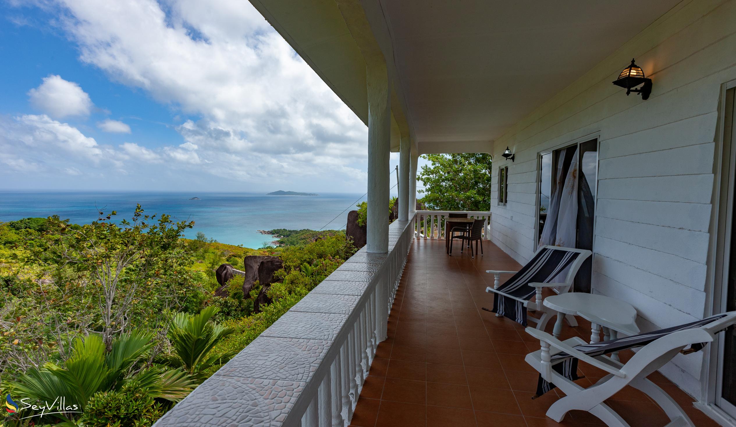 Foto 19: Maison du Soleil - Aussenbereich - Praslin (Seychellen)